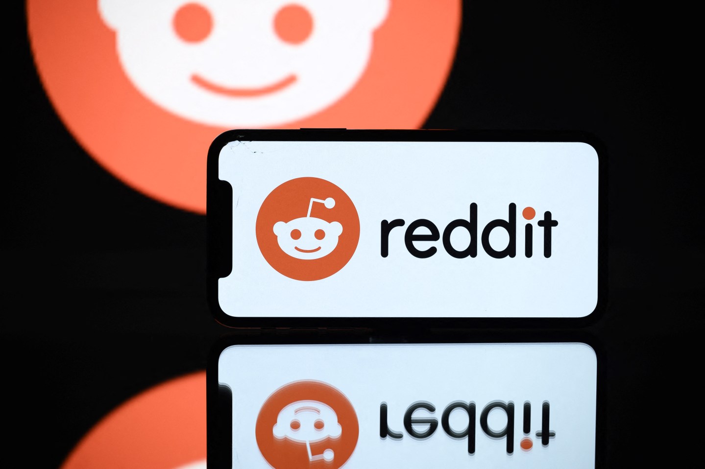 Reddit is—finally—going public