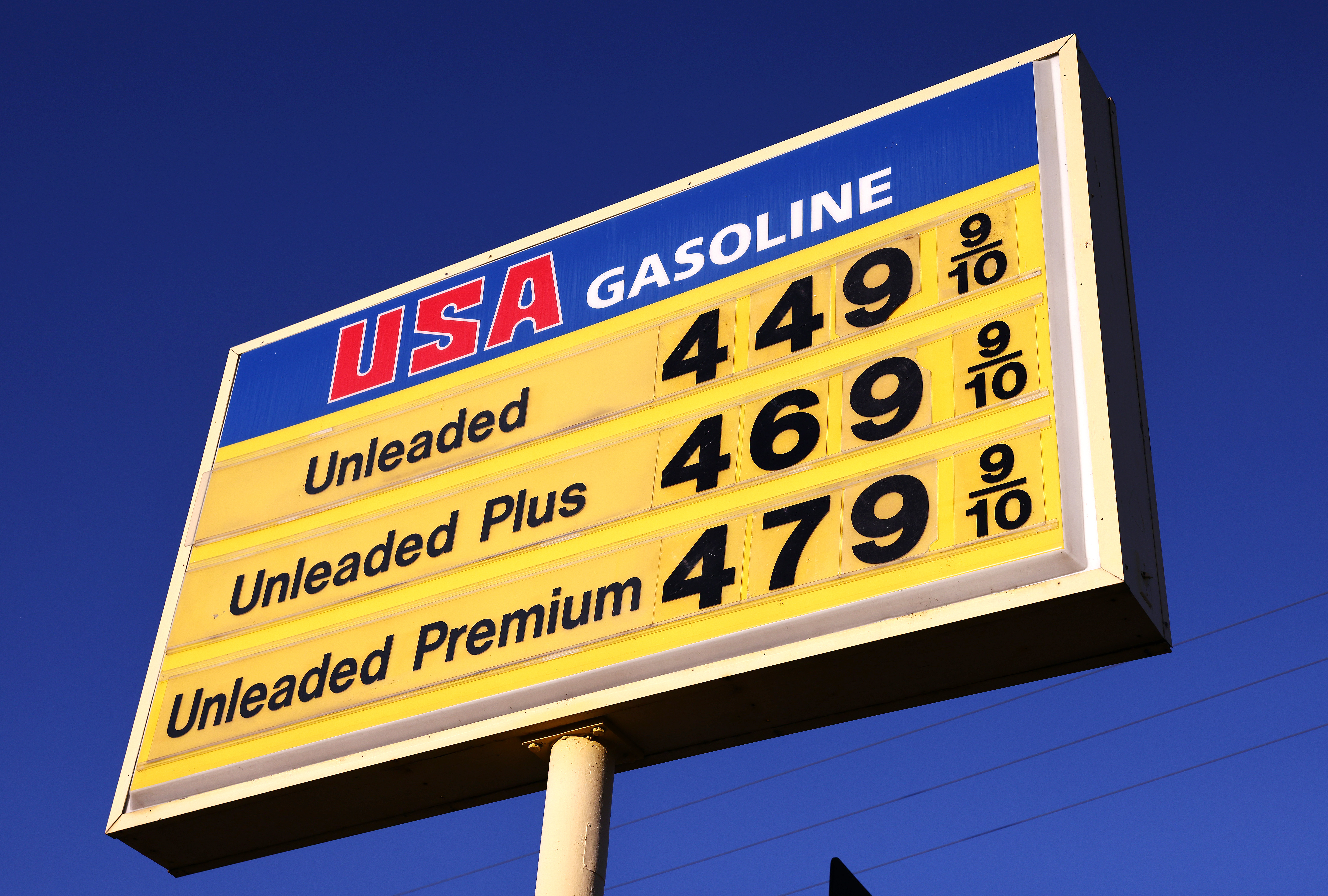 The price drop comes amid predictions that global oil production will pick up next year.