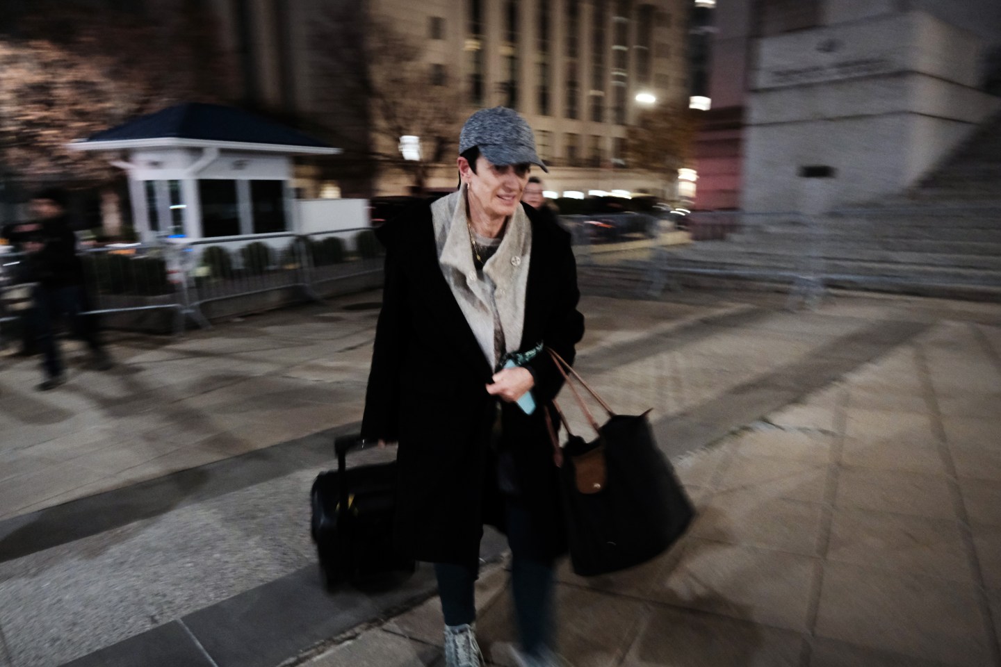Money problems may have led Ghislaine Maxwell to find girls for Jeffrey Epstein, prosecutors say