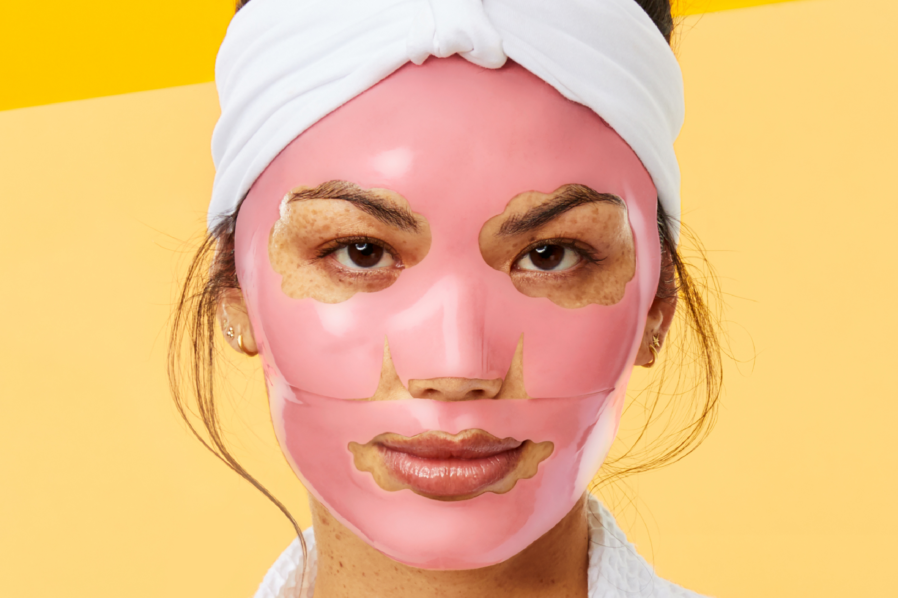 Oscar Mayer has rolled out a new beauty mask that’s inspired by its popular bologna meat product.