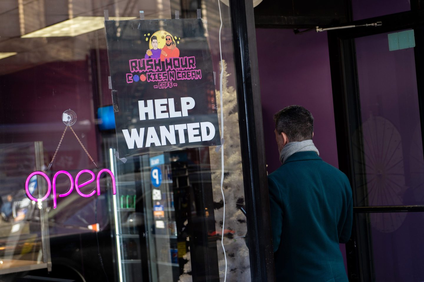 A help wanted sign in New York City