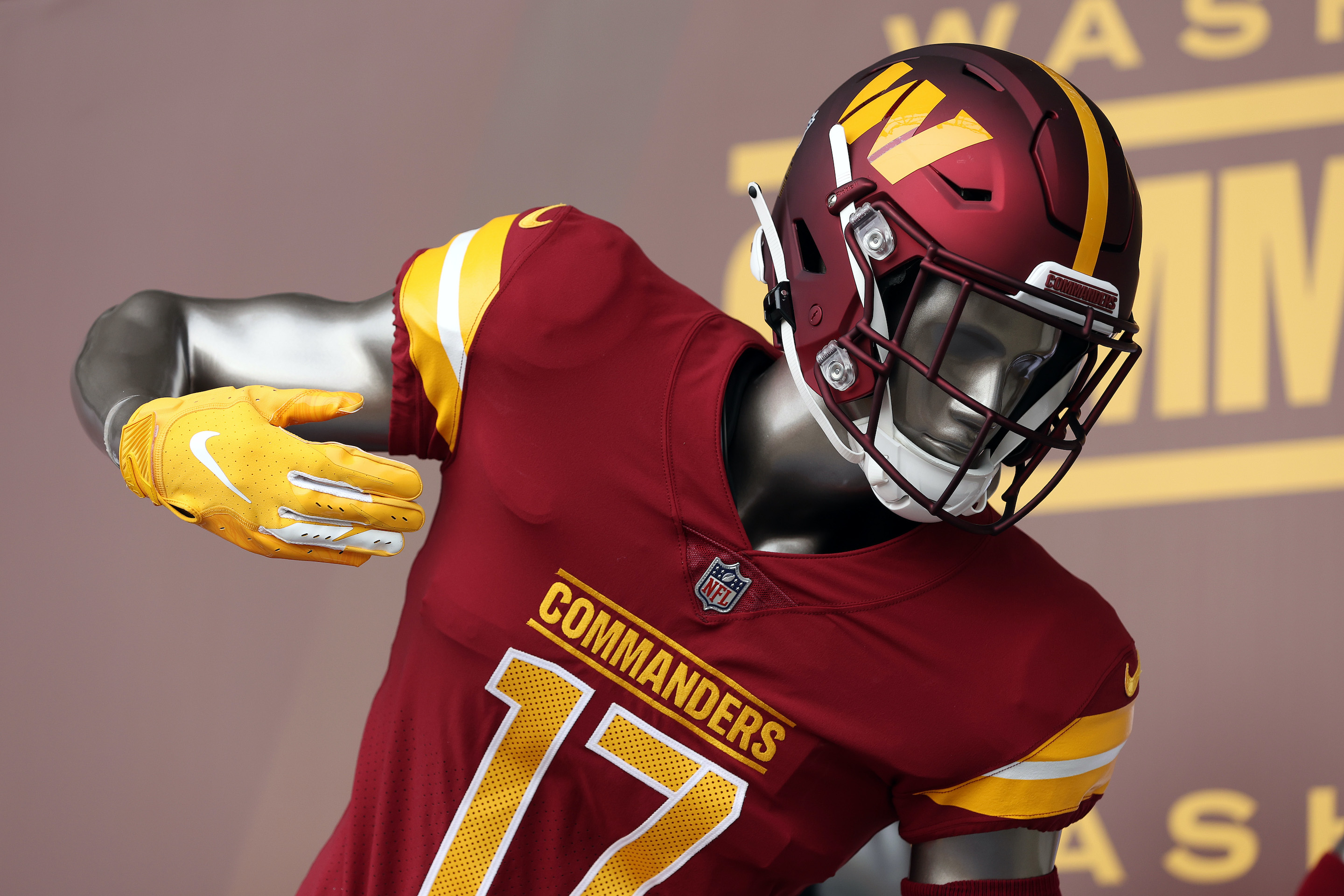 Washington Commanders new logo