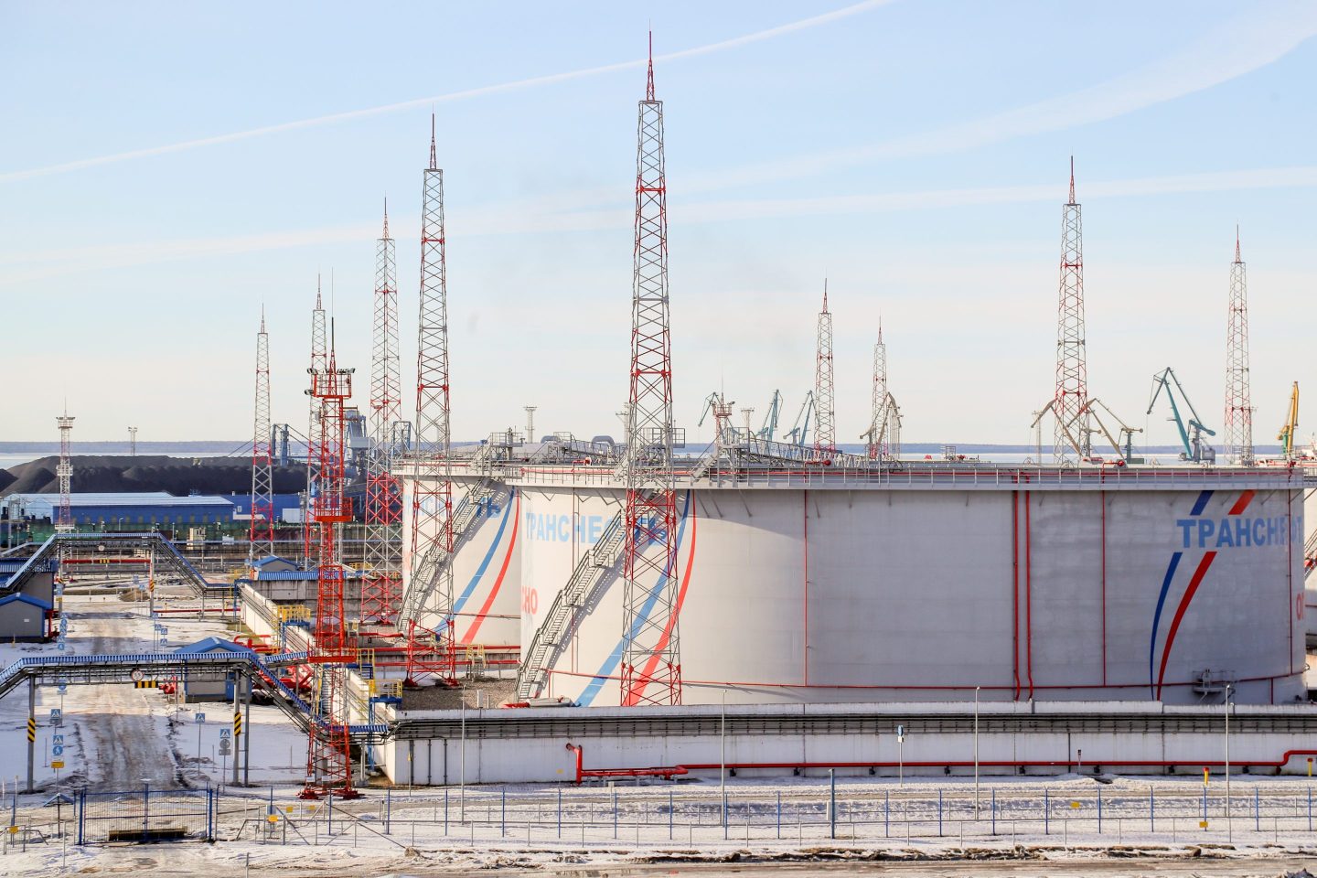 Gas tanks in Russia