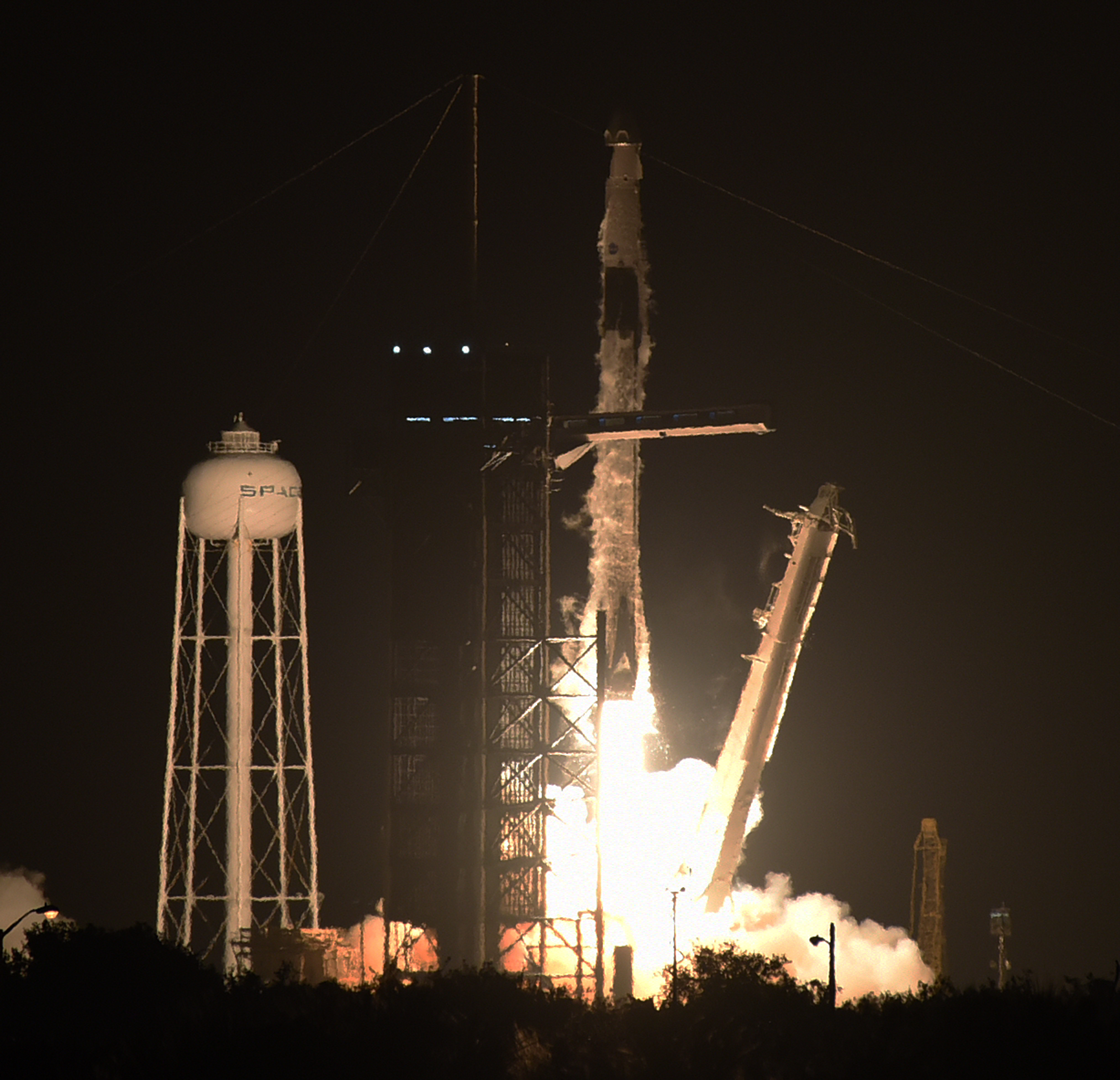 SpaceX launches like this one from Cape Canaveral are clogging up Florida’s skies, contributing to flight delays and cancellations.
