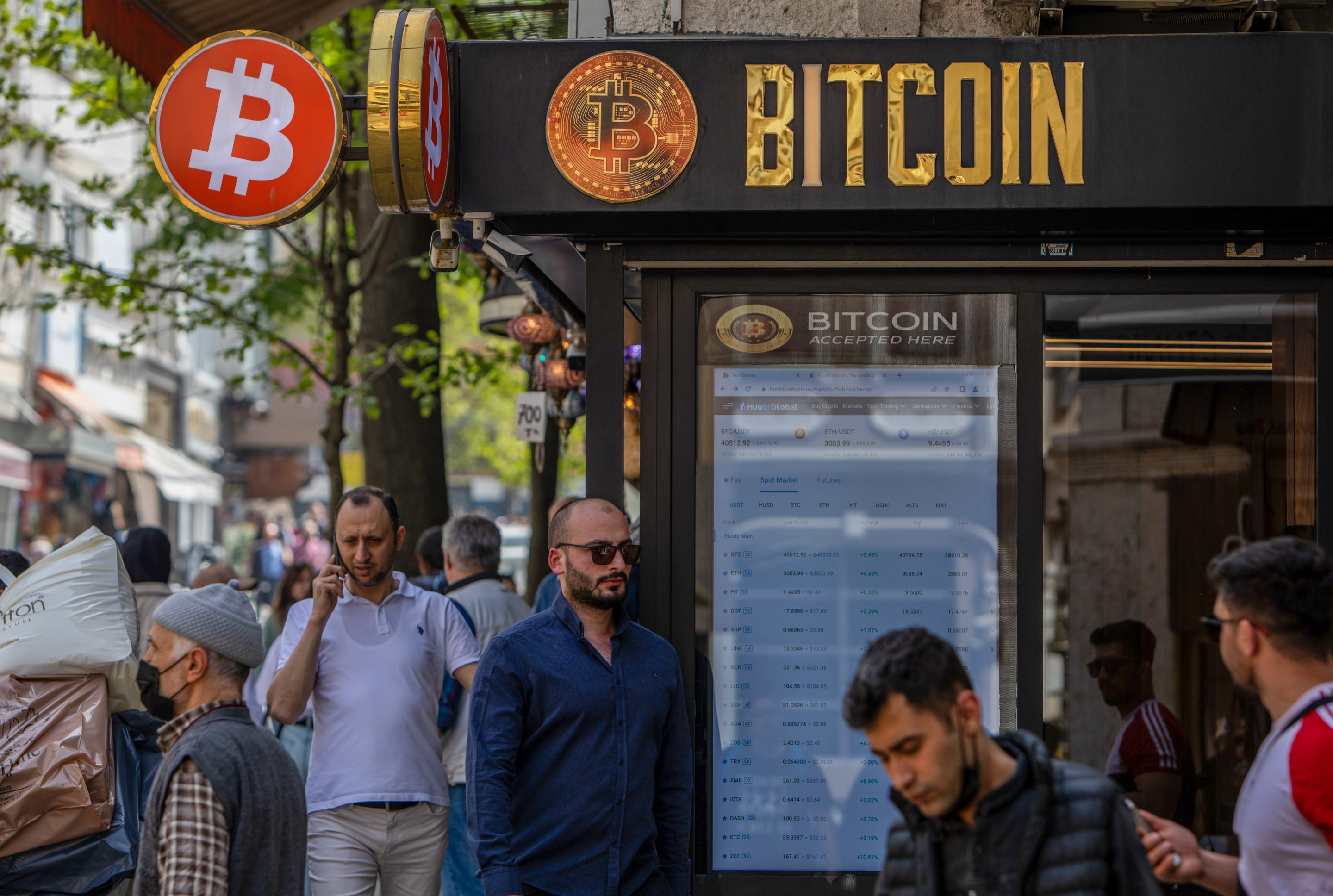 Crypto fans have long argued that digital assets would hold up well during turbulent times. Instead, digital-asset investors are suffering through an environment that’s put a lot of risky assets through the wringer this year.