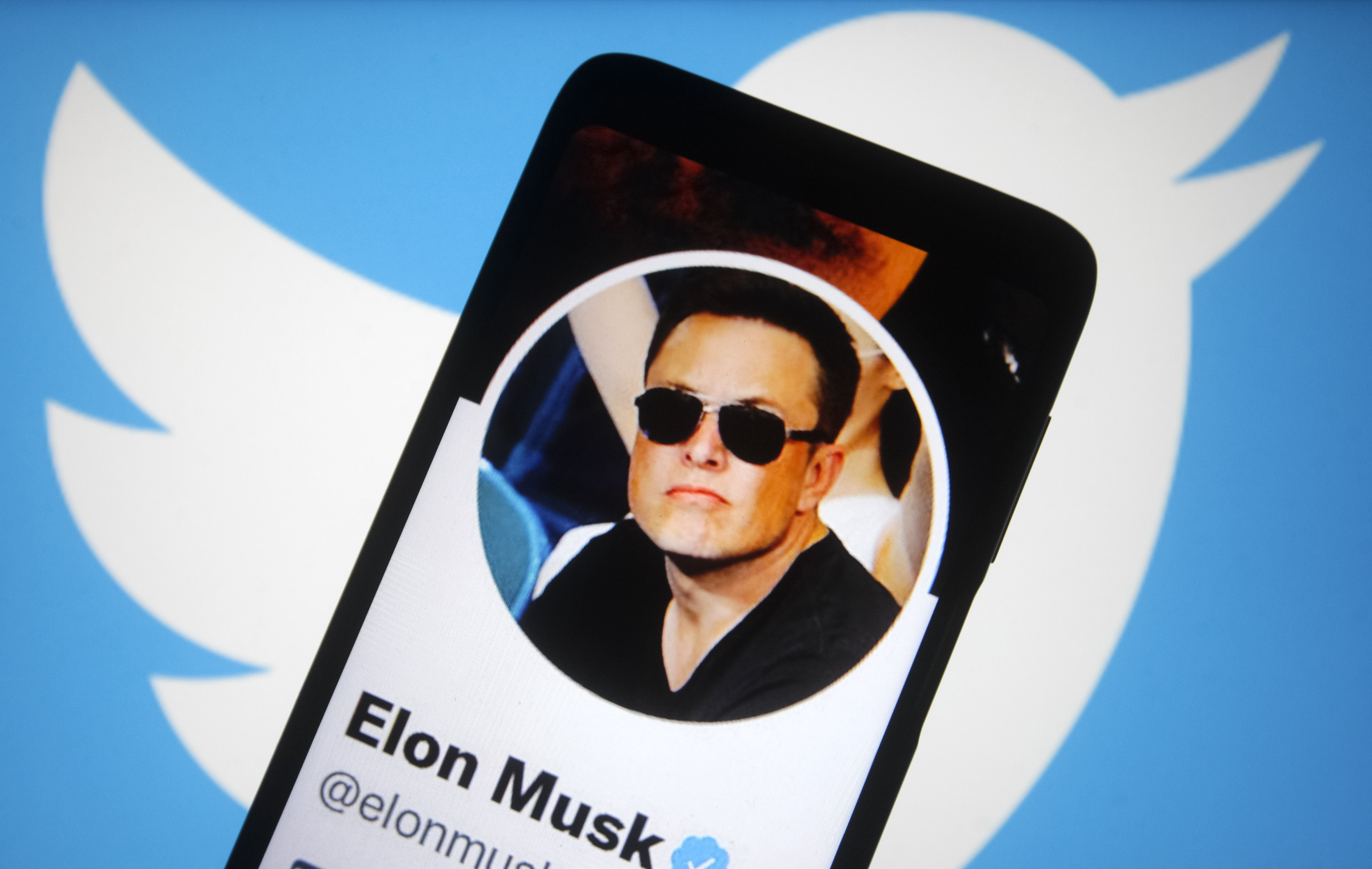 Elon Musk is meeting with Twitter's worried employees for the first time since he launched his bid in April; here are the top five concerns on their minds.