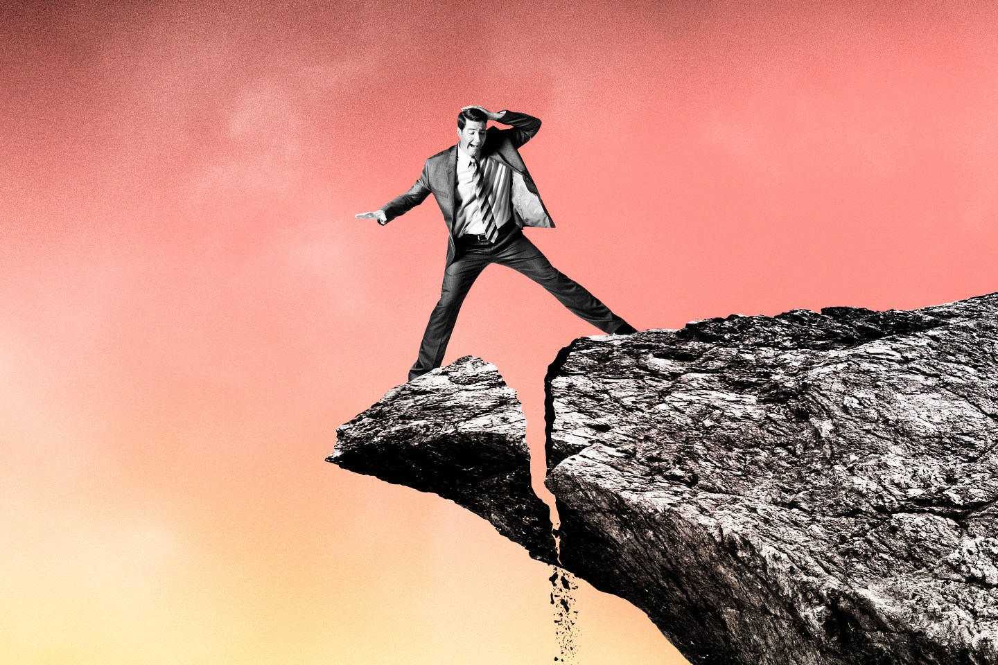 There are 4 possible recession scenarios, UBS says, including one where the S&P 500 rises 16% by the end of 2023