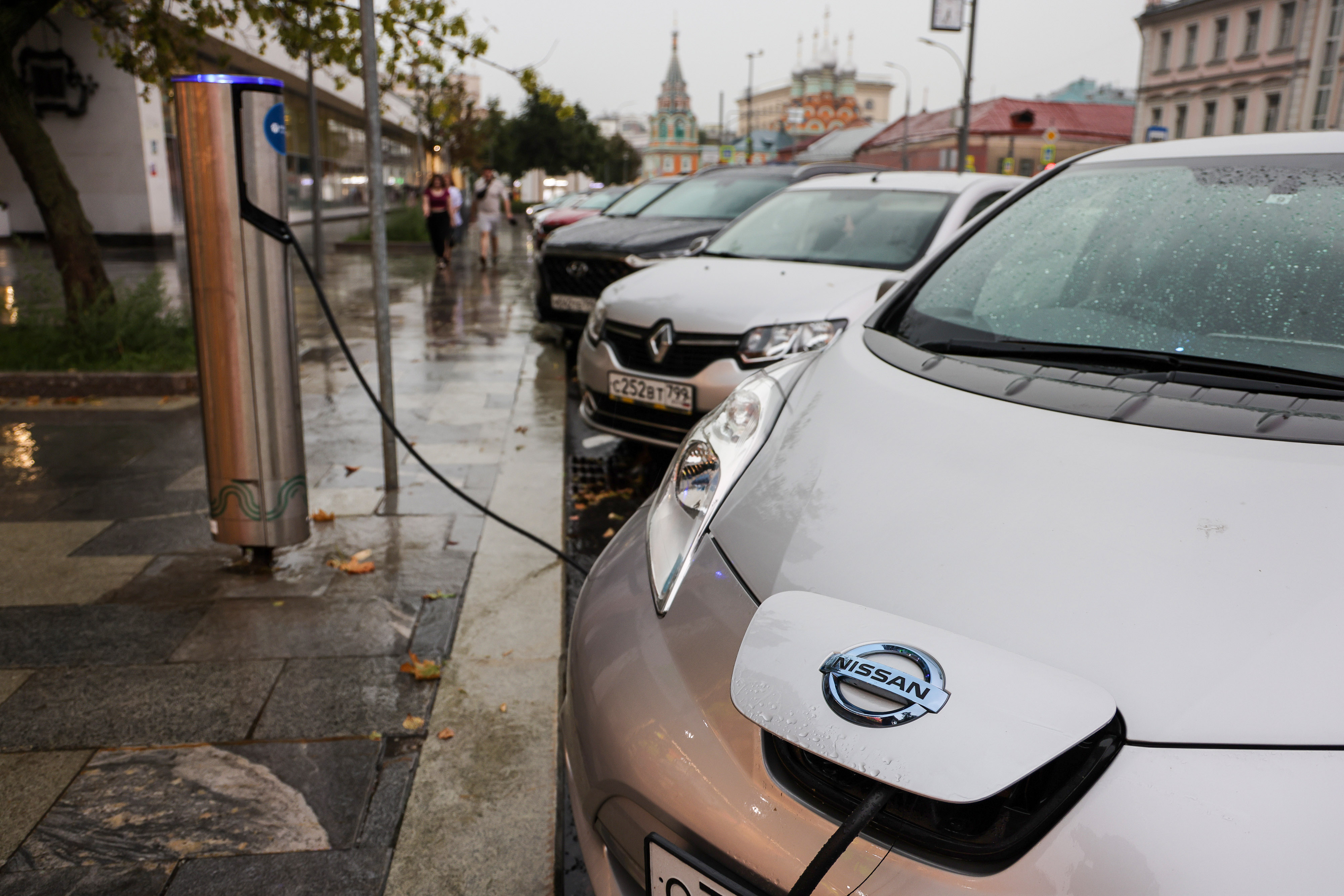 A Nissan Leaf model being charged in Moscow in 2021.