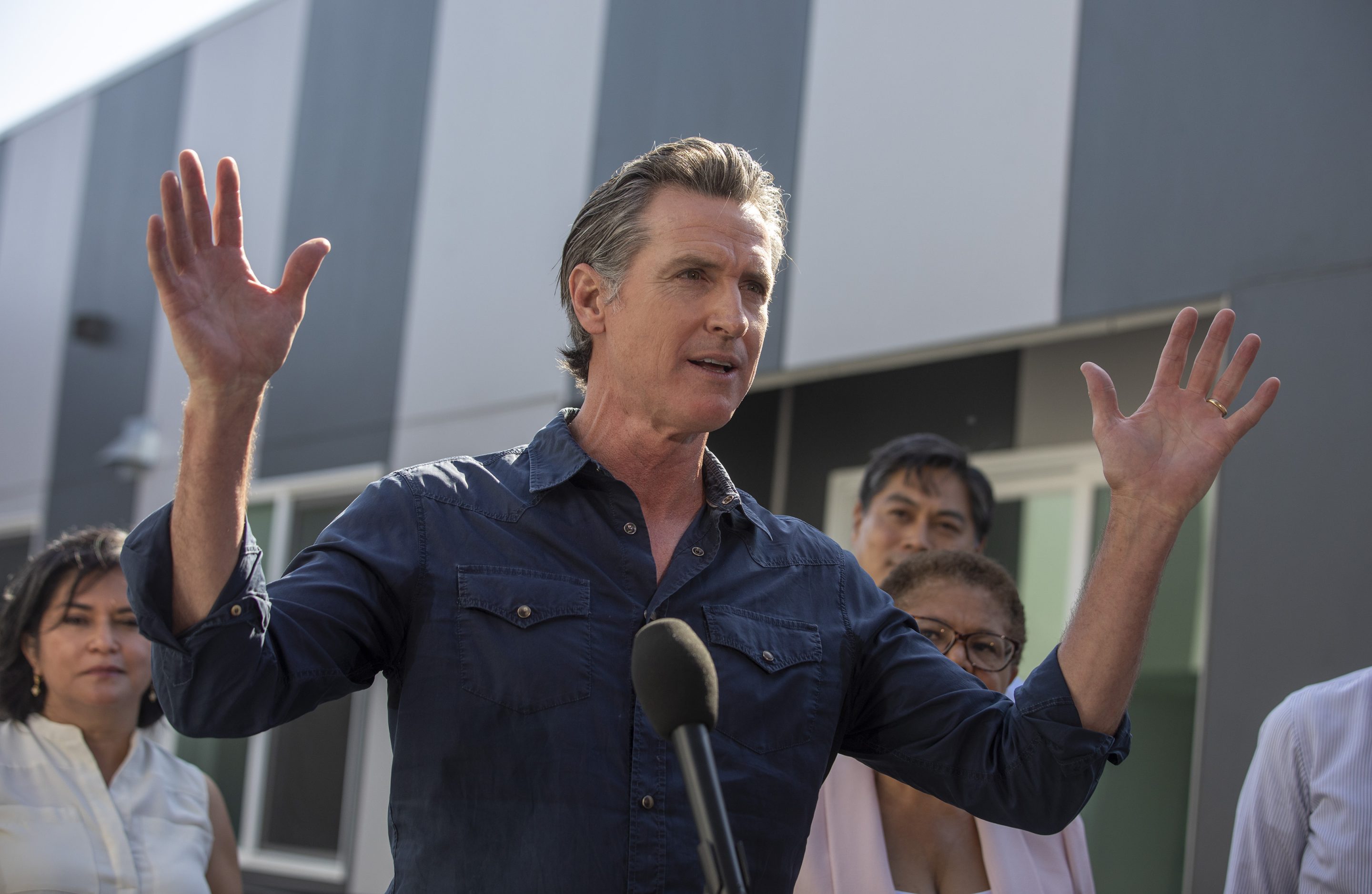 California Gov. Gavin Newsom is set to sign a recently passed bill dubbed California’s "BitLicense," after New York’s BitLicense regulation, and would go into effect in January 2025.