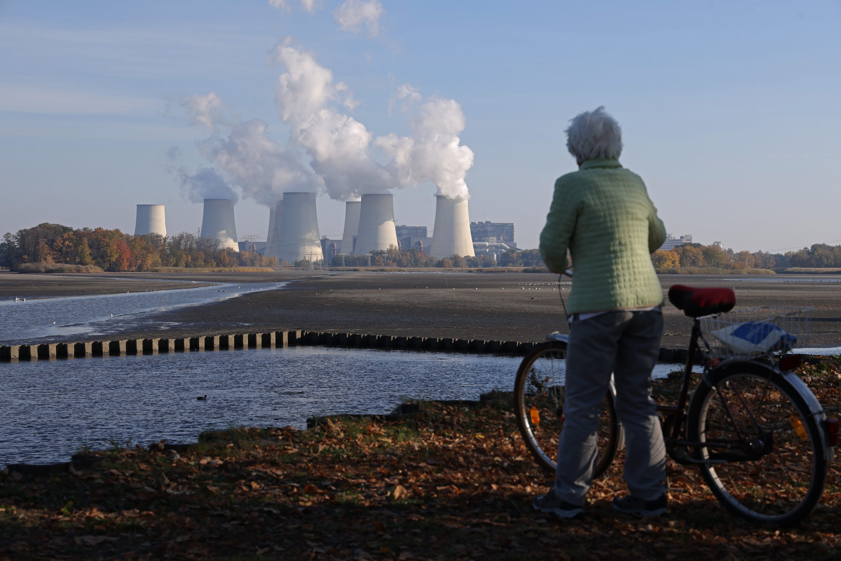 Europe is contemplating a future without cheap Russian gas and plans to heavily invest in renewables.