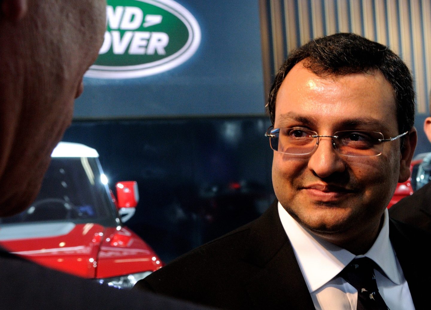 Cyrus Mistry, a top business scion in India, dies in car crash at 54