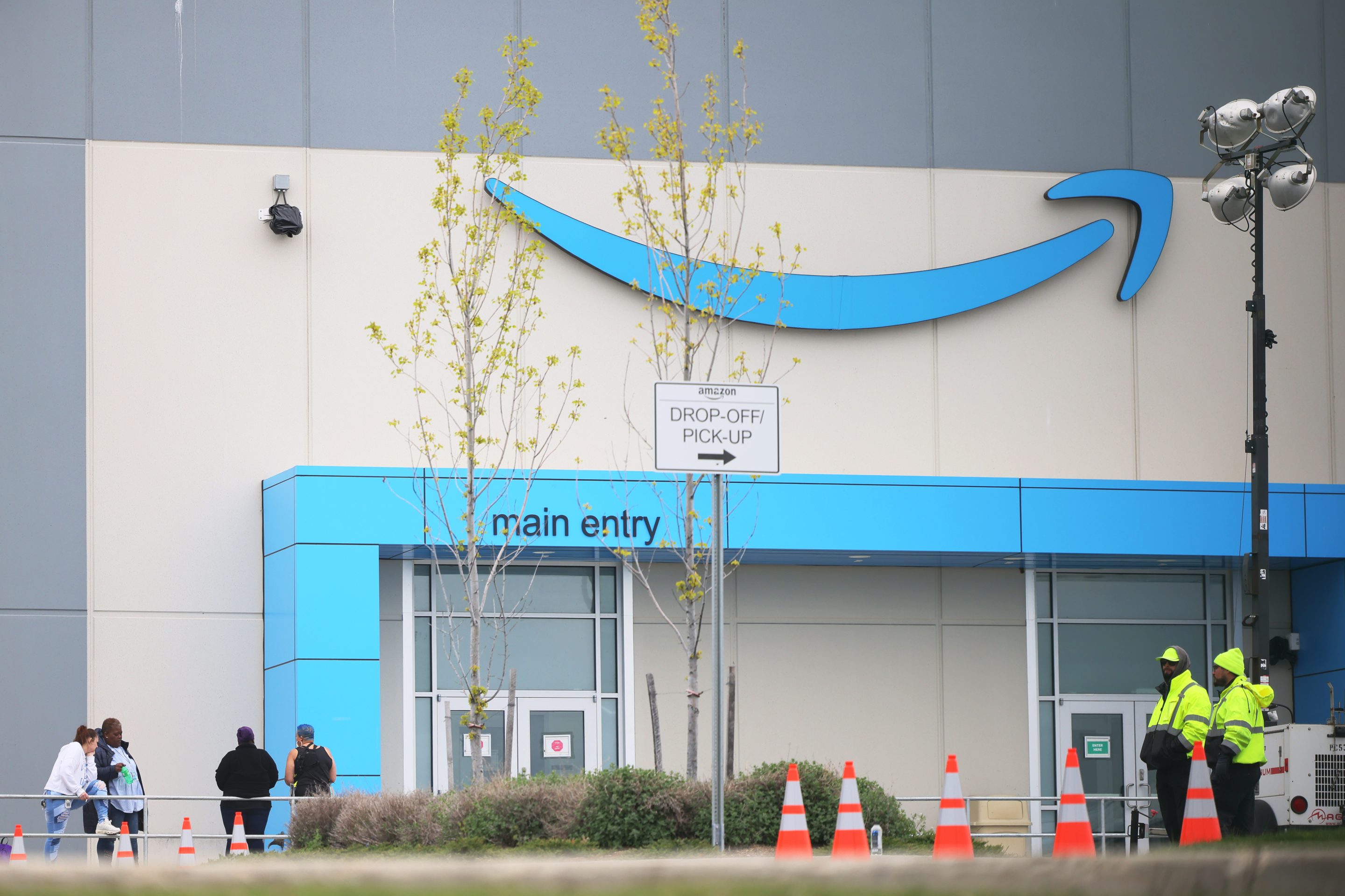 Photo of an Amazon facility