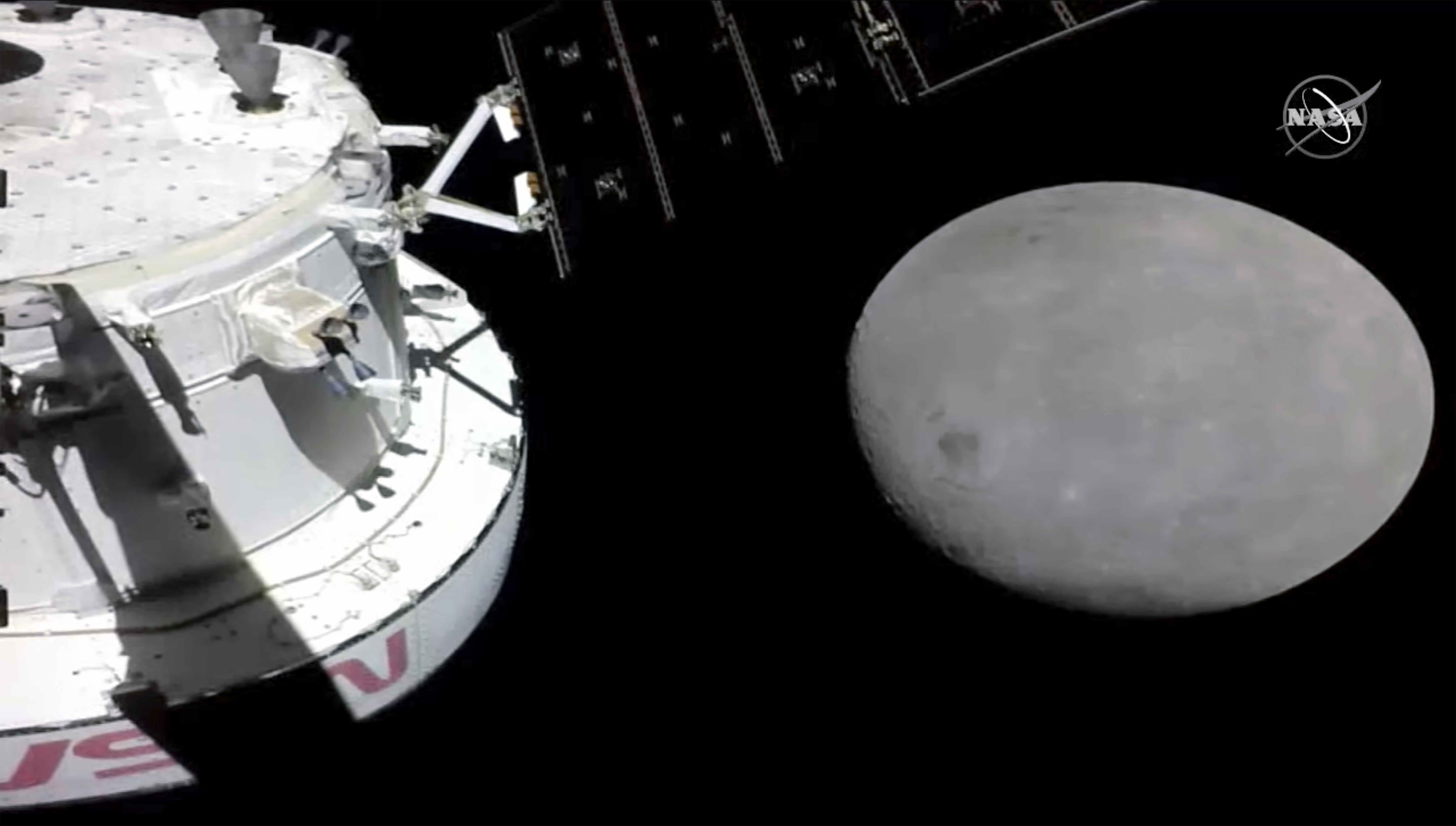 NASA's Orion spacecraft approaching the moon
