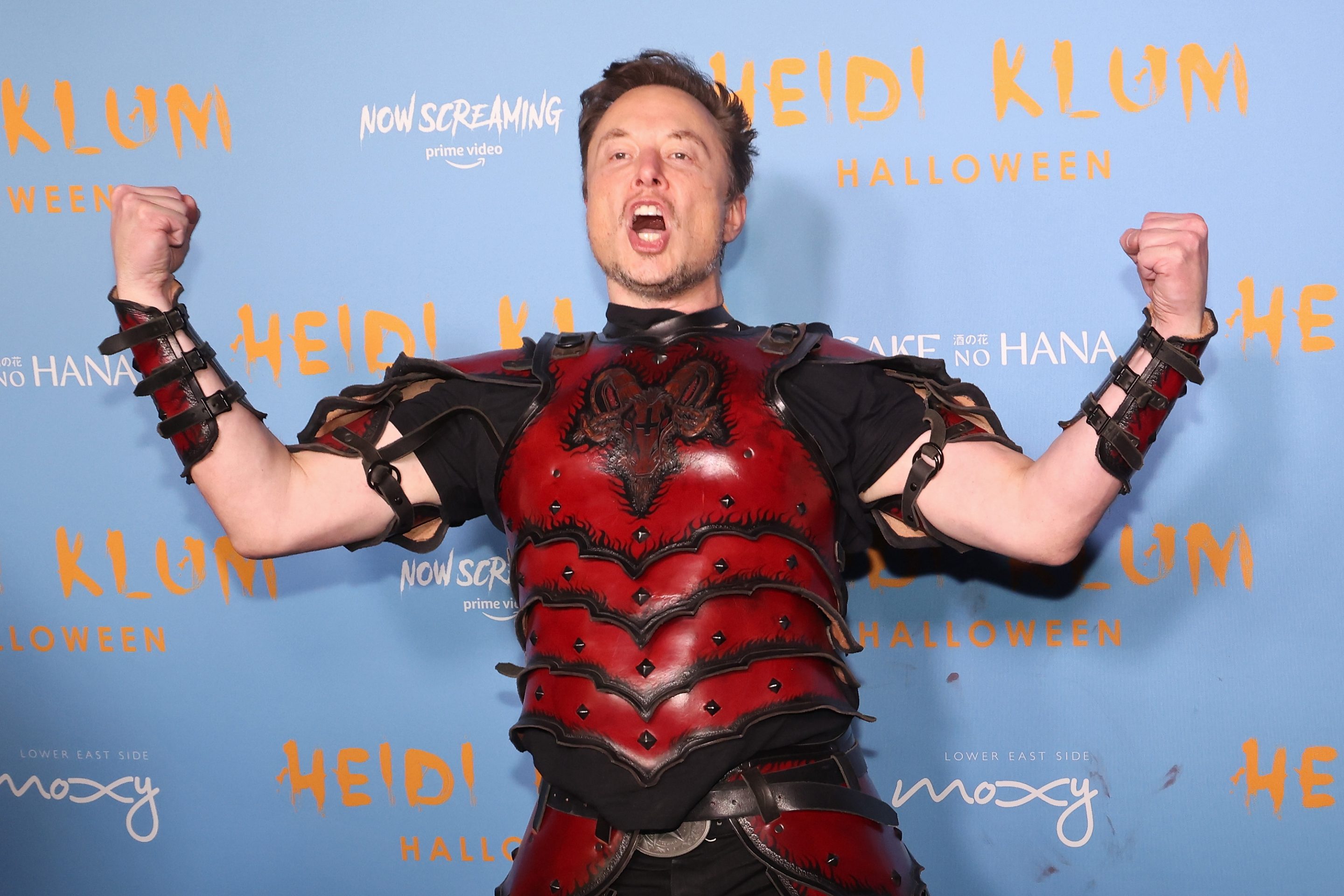Elon Musk haggled with Stephen King over the cost of his Twitter account in what amounted to a tacit confirmation he will hit up some of the platform's most valuable personalities.