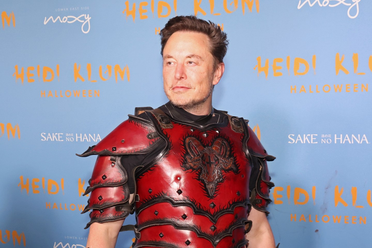 Elon Musk broke the law by suddenly eliminating 3,700 jobs at Twitter without required notice, lawsuit claims