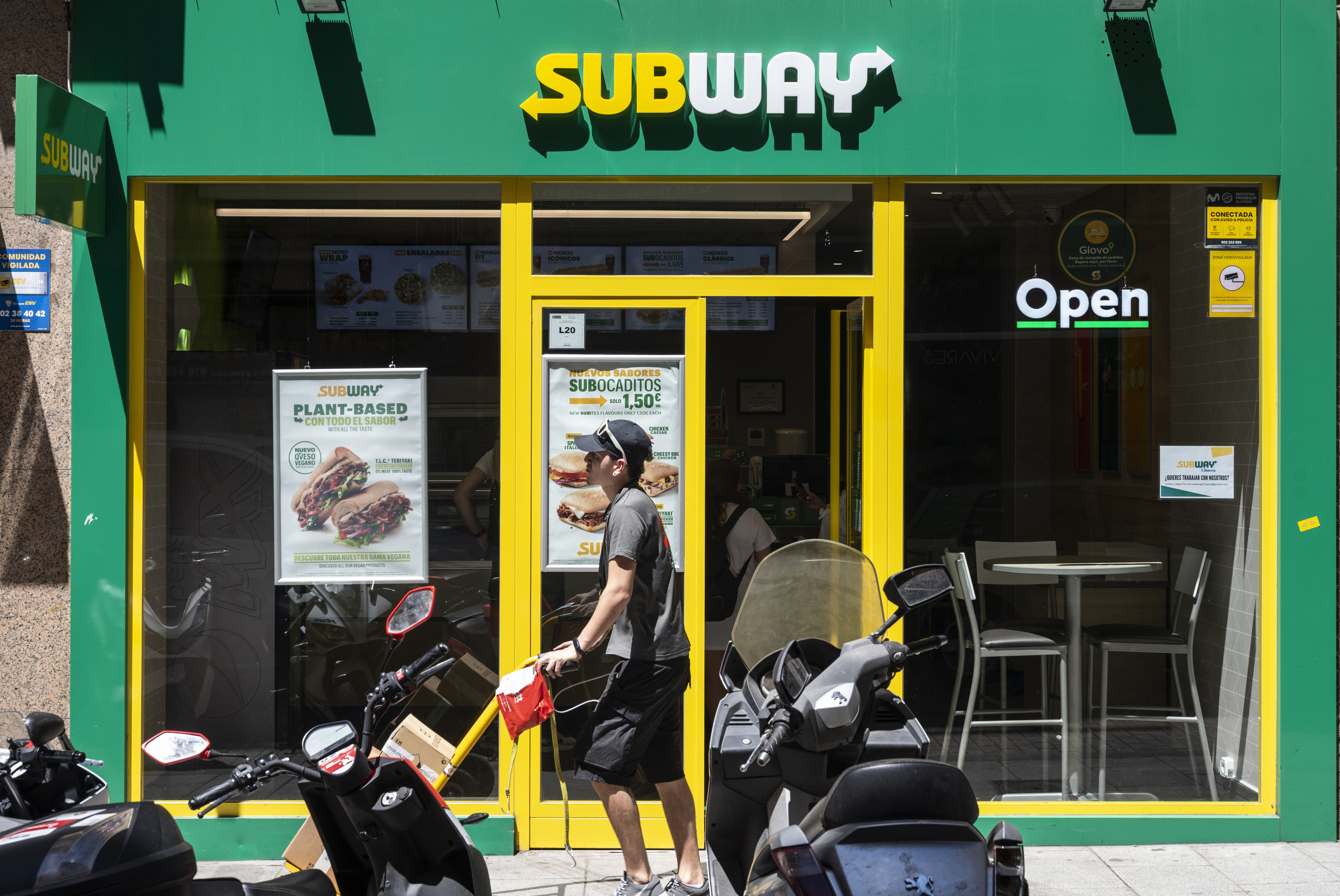 The company, based in Milford, Conn., is one of the world’s largest quick-service restaurant chains, with about 37,000 locations in more than 100 countries.