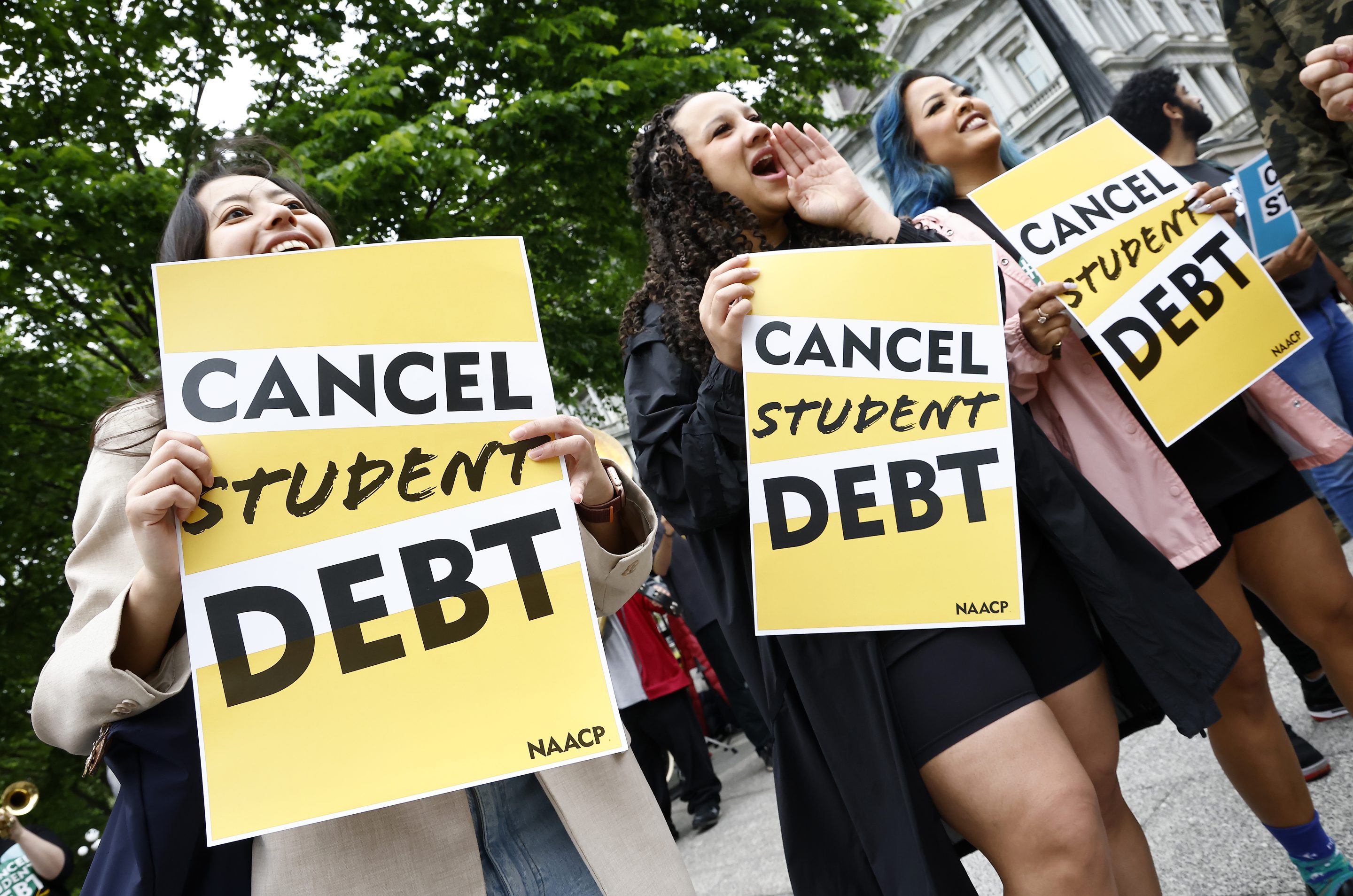 Millennial founder Charlie Javice launched Frank to help make college affordable. Now she stands accused of inventing 93% of her clients by new owner, JPMorgan Chase.
