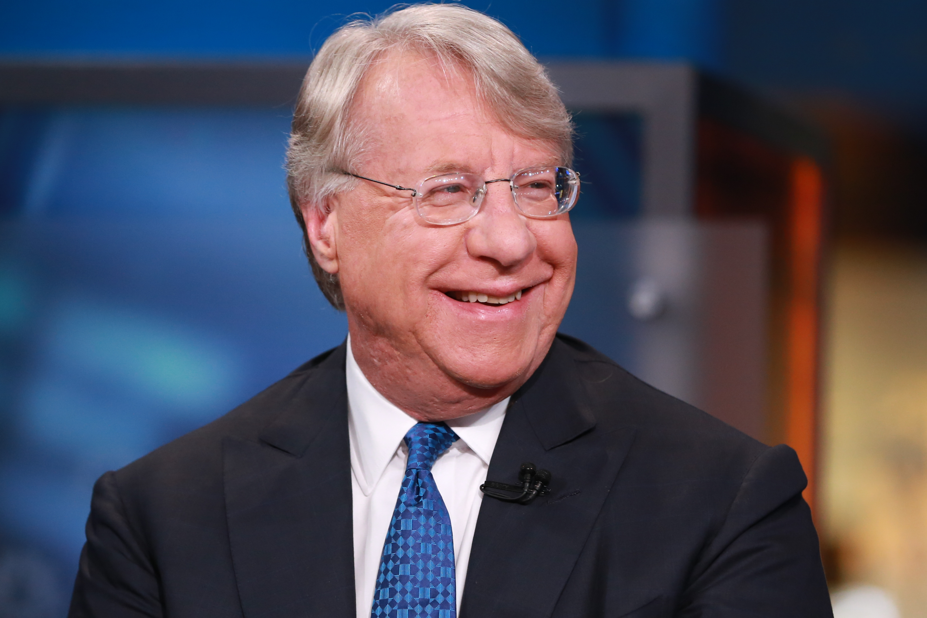 Jim Chanos warned Tesla bulls the “enormous” valuation gap with other carmakers will eventually close once the market realizes it is just another cyclical car stock.