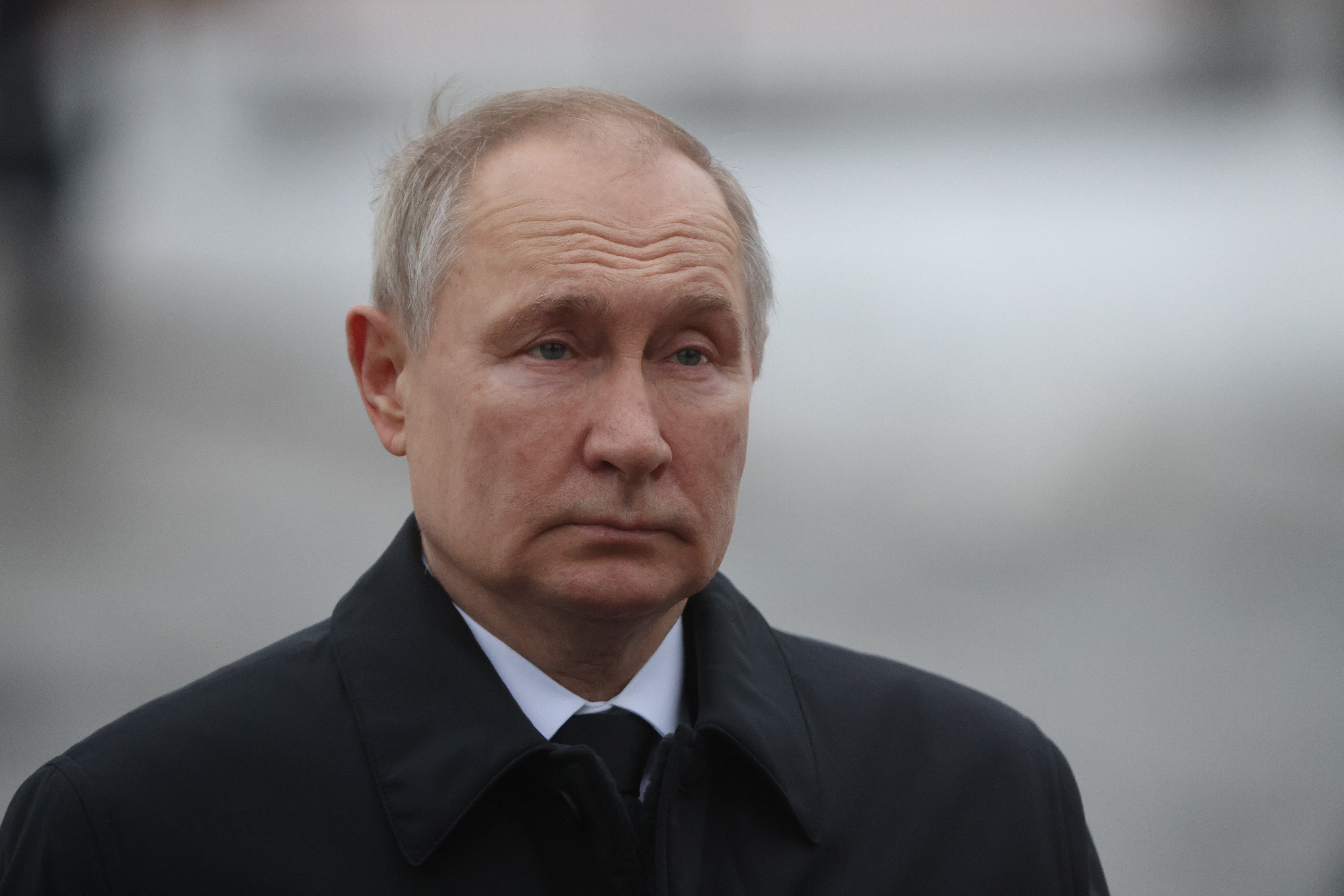 ussian President Vladimir Putin attends a wreath laying ceremony marking the anniversary of the Siege of Leningrad (1941-1944) at the Piskaryovskoye memorial cemeteryon January 18, 2023, in Saint Petersburg Russia.