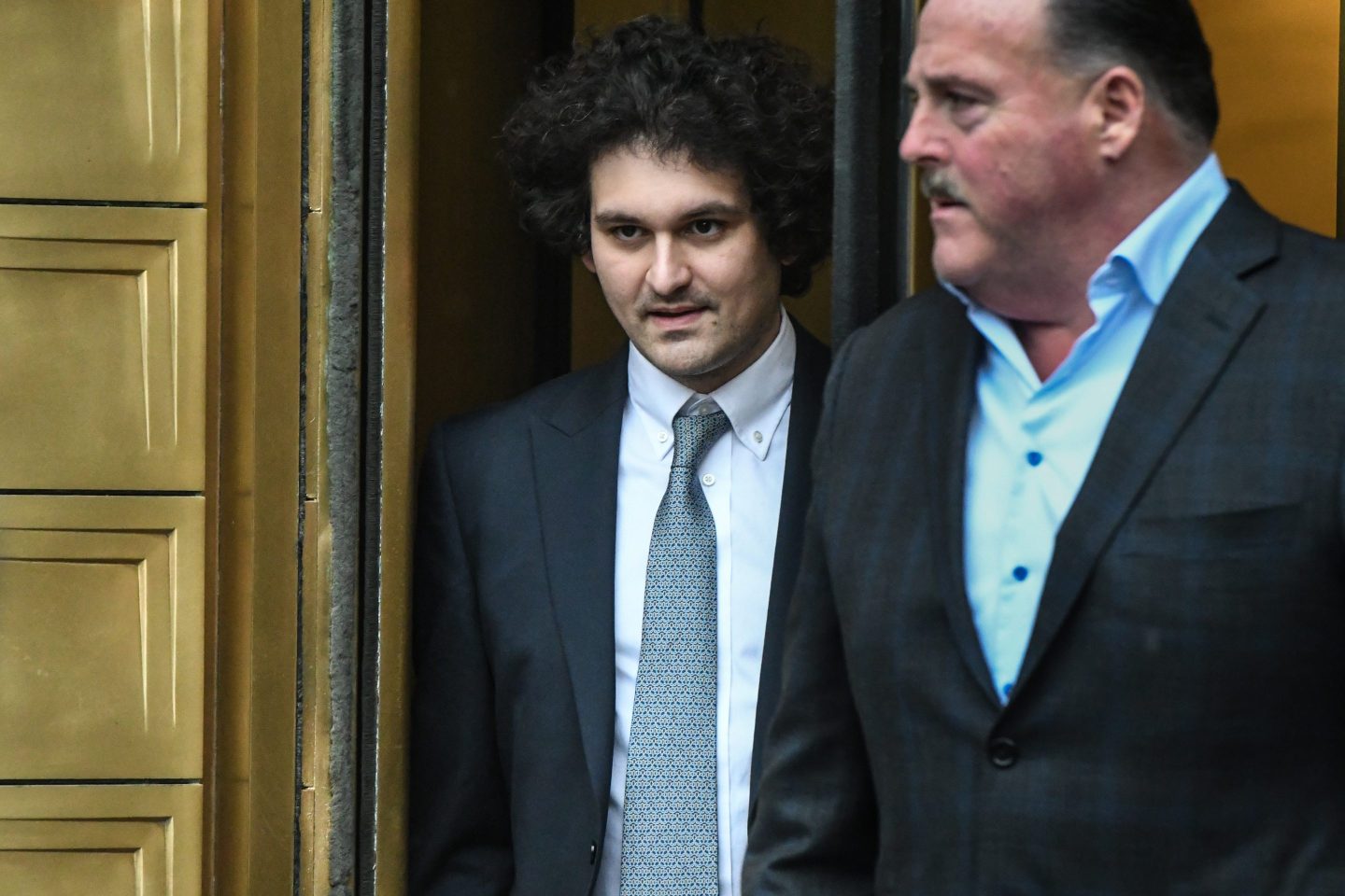 Prosecutors move to limit Sam Bankman-Fried’s device and internet use, but stop short of demanding jail time