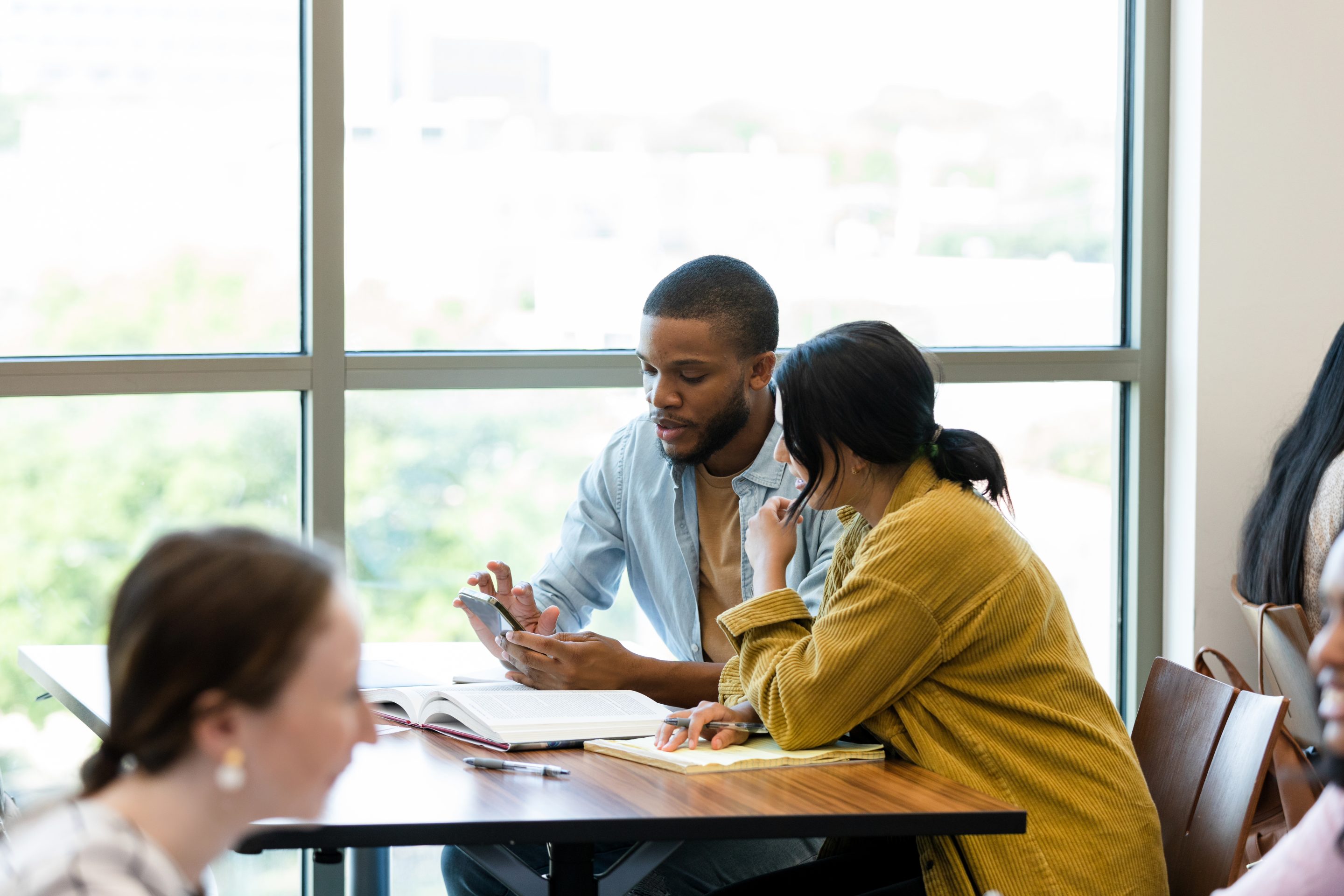 The gender pay gap seems poised to continue into another generation.