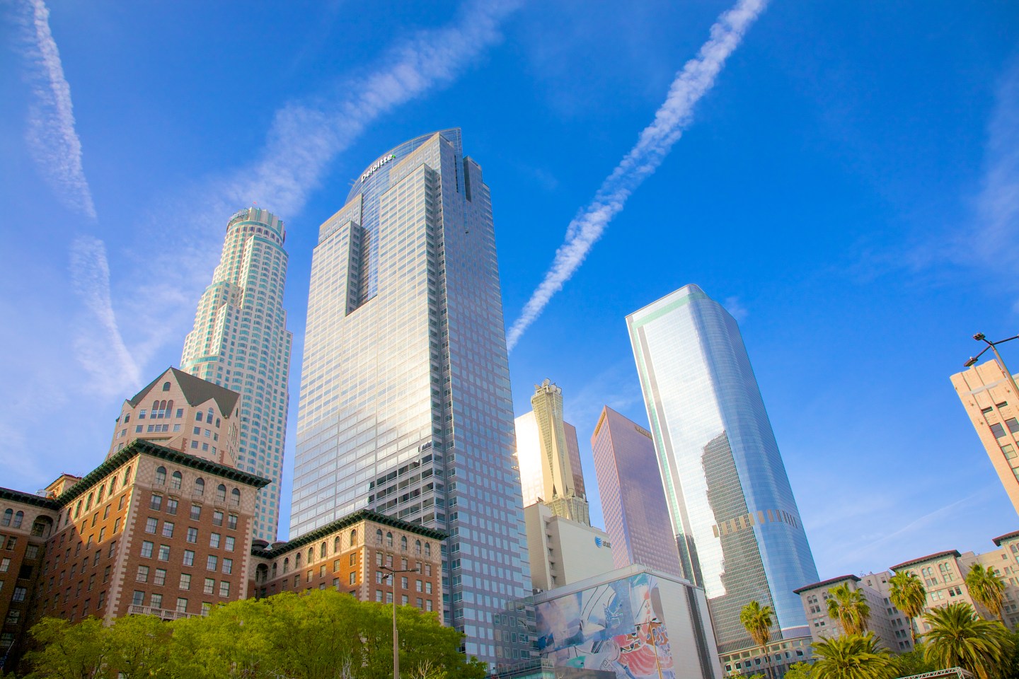 One of the biggest landlords in Los Angeles just defaulted on $755 million in loans for two sky scrapers as remote work keeps offices vacant
