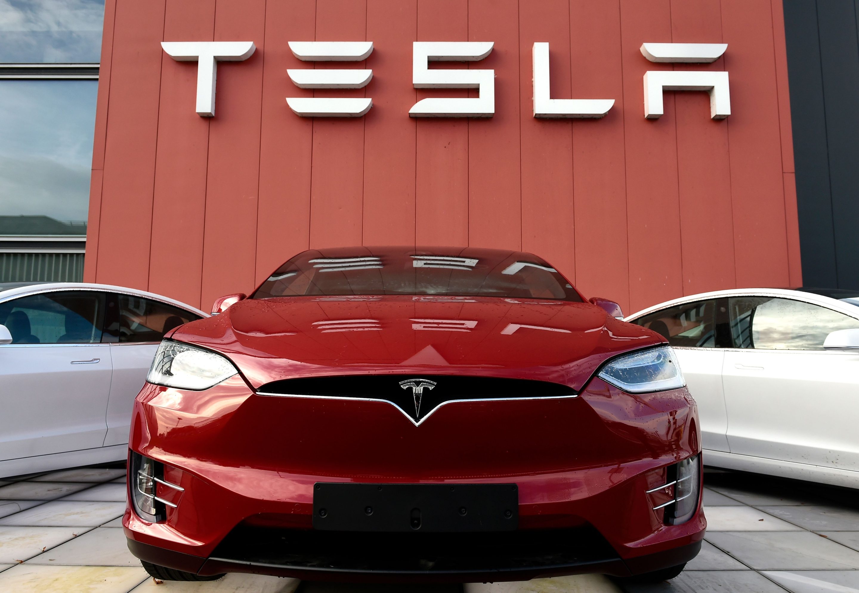 Tesla cameras may capture too much, raising privacy concerns.