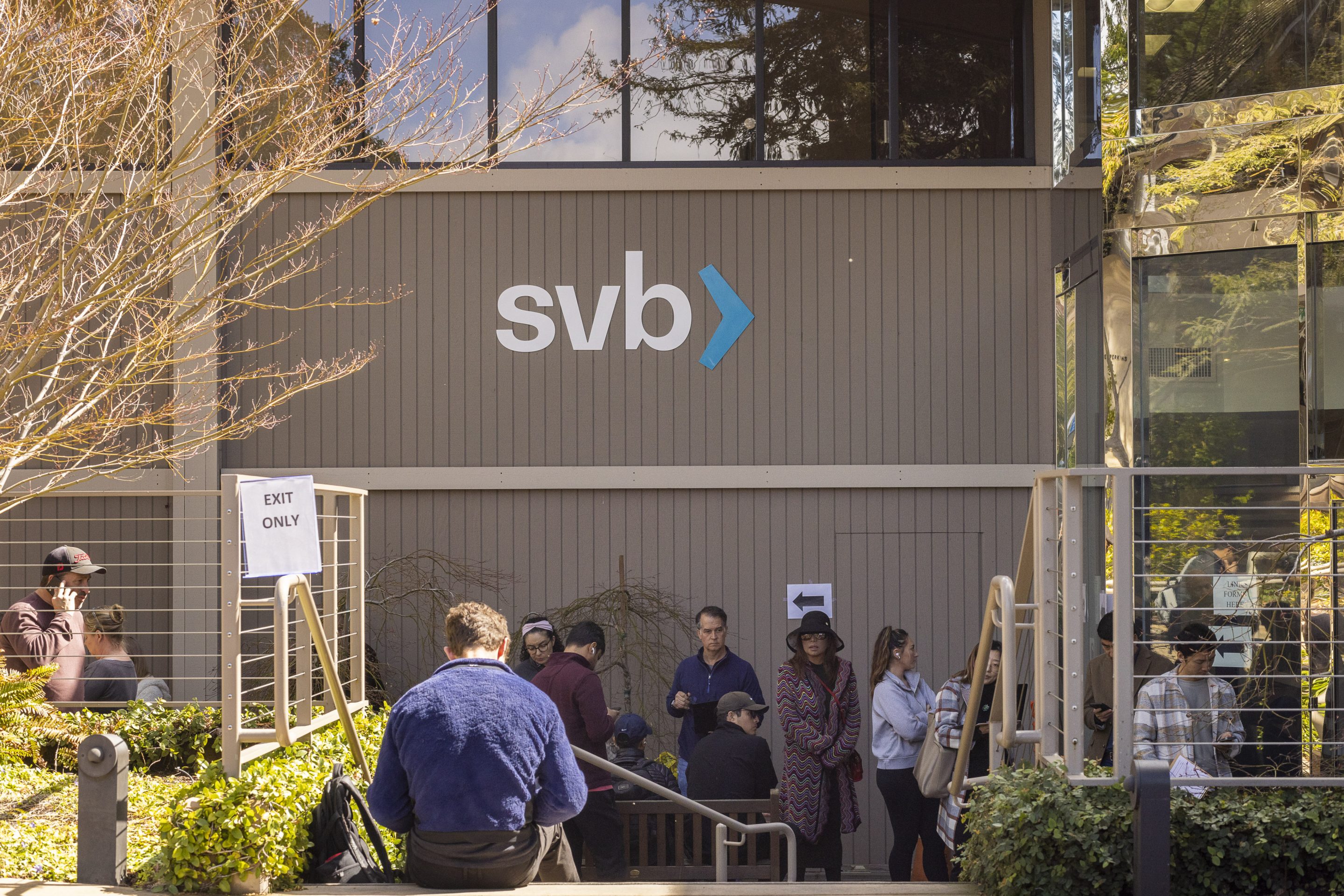 The CEO of Silicon Valley Bank's parent company has resigned.