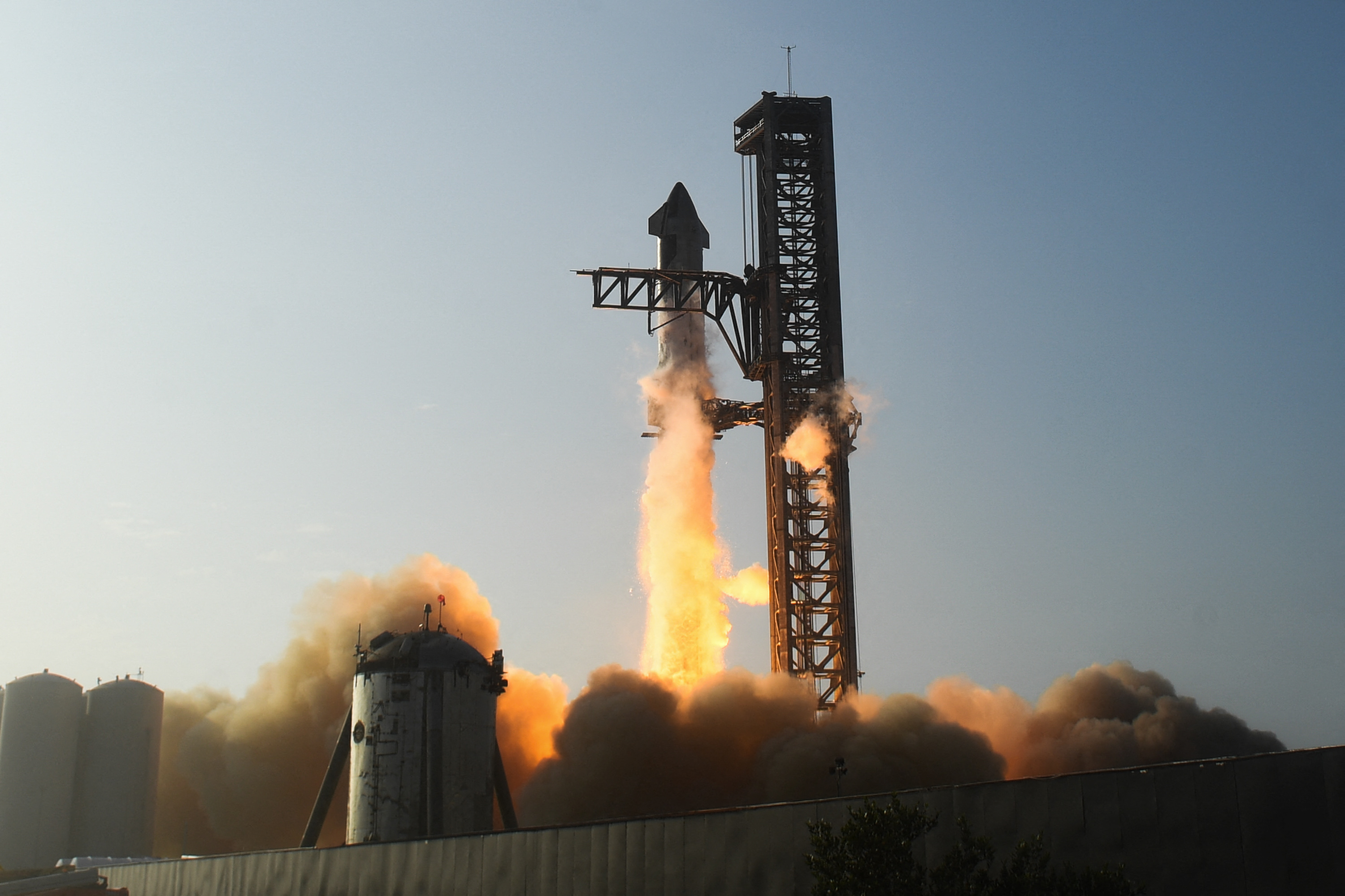 Last week’s SpaceX Starship launch spread debris over a wide area.