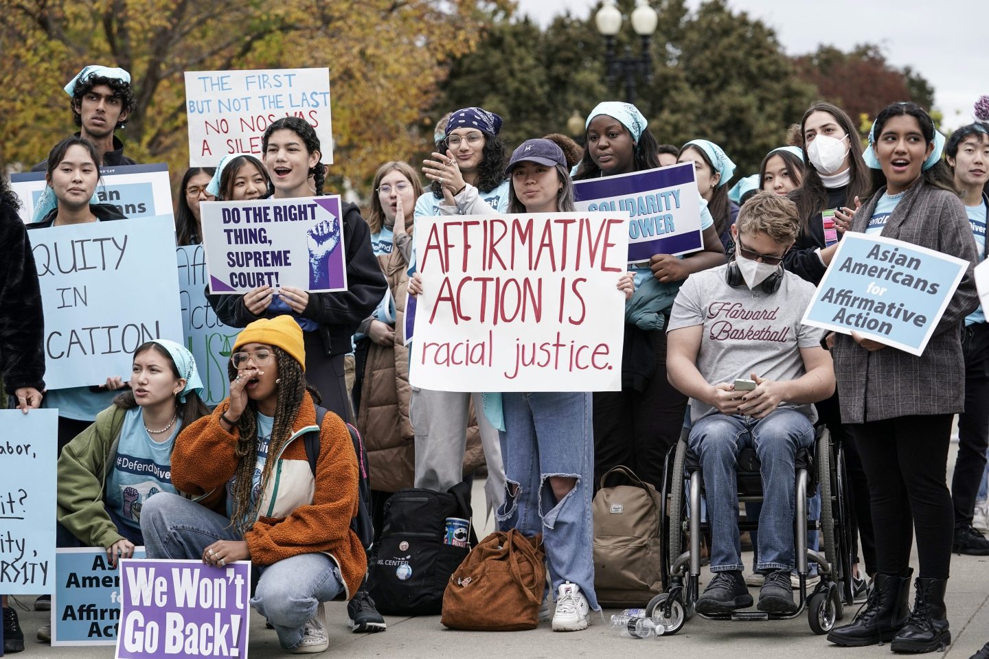 Most Americans say colleges should be able to use affirmative action in admissions, but race should play a small role, new poll shows