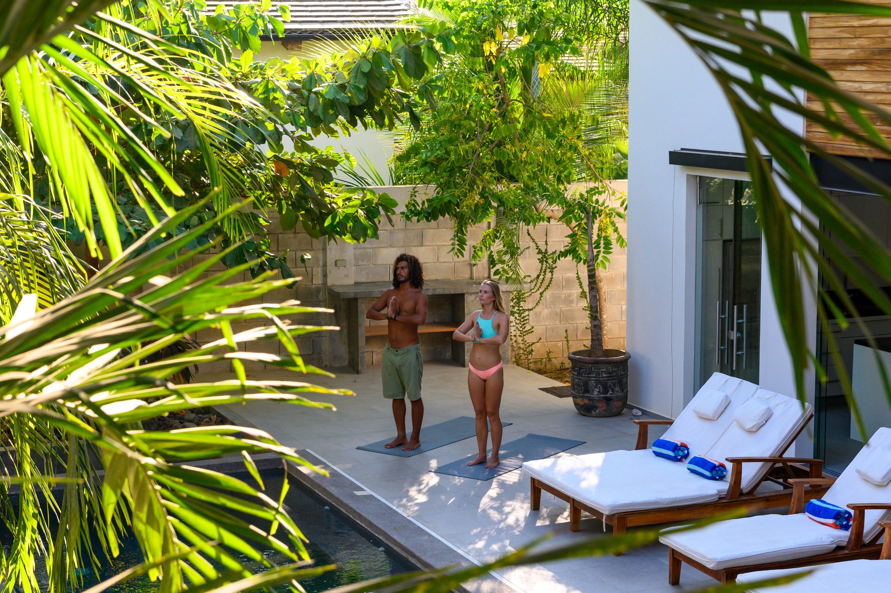 Wealthy individuals are still moving to Puerto Rico, seeking luxury houses and tax breaks.