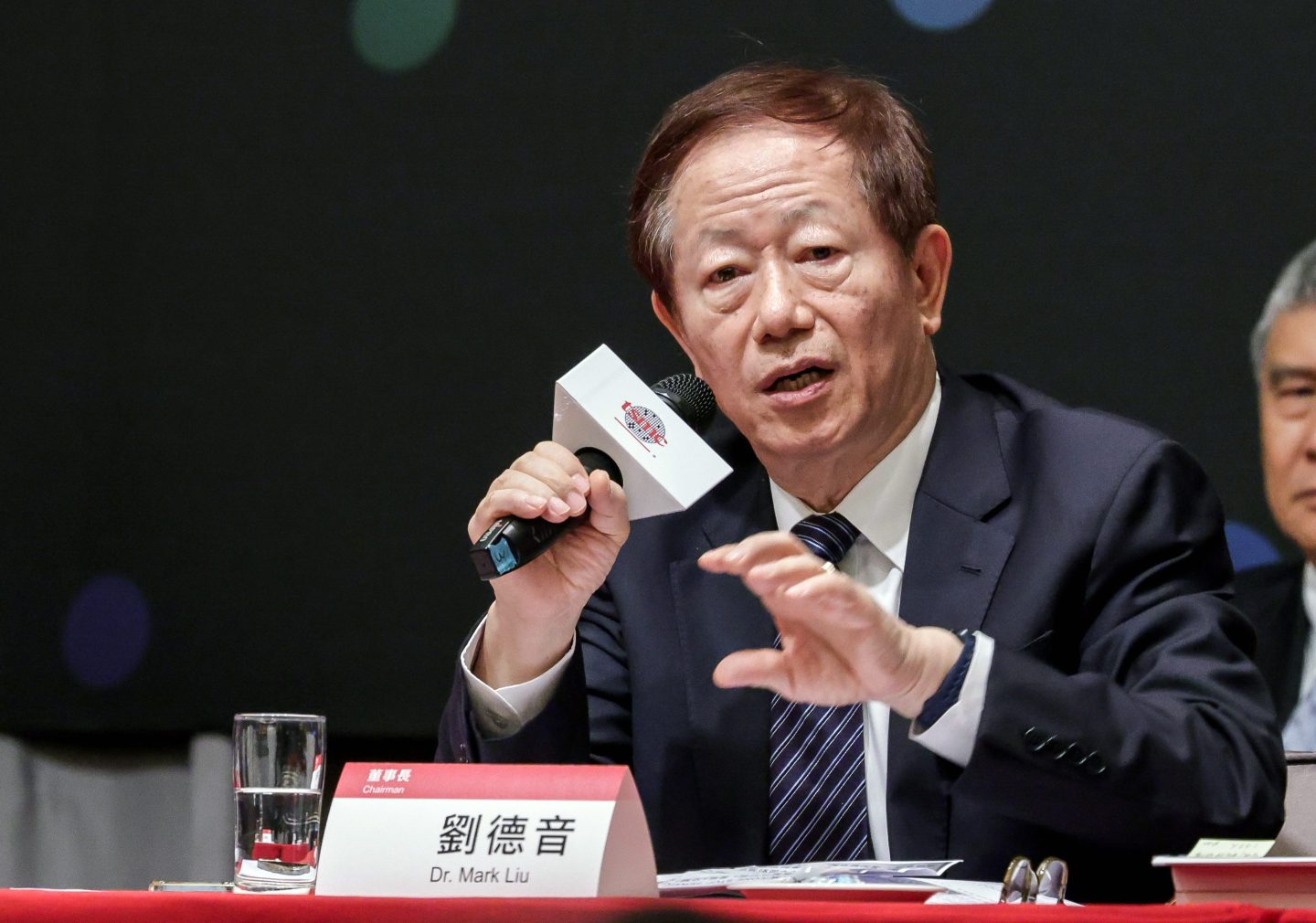 TSMC complains it can’t find enough skilled workers to get its Arizona chip plants ready in time, delaying mass production to 2025