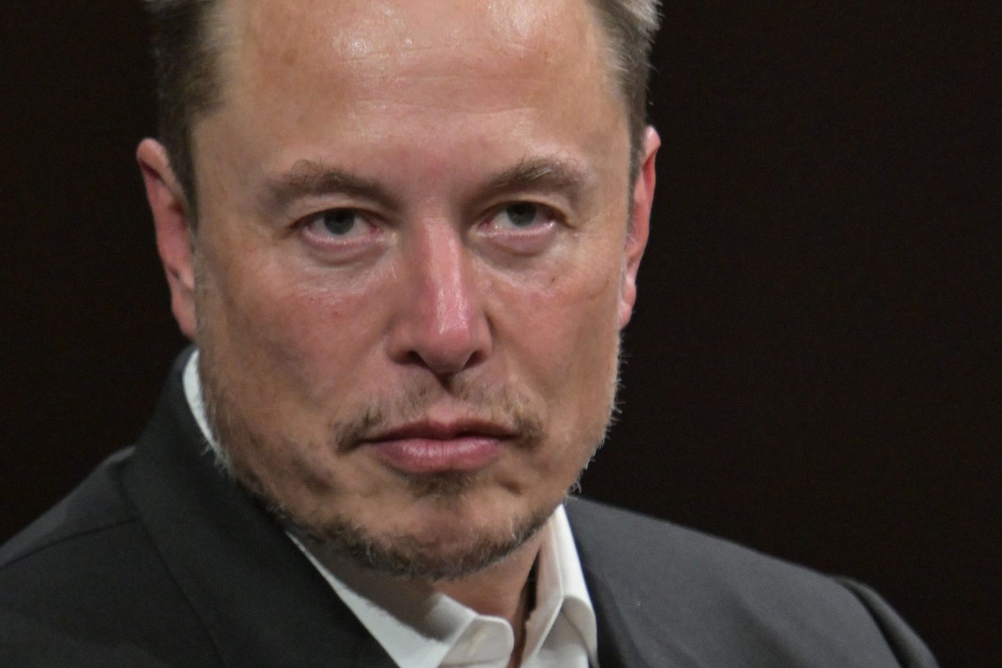 Twitter owner Elon Musk has taken first steps in creating an ‘everything app’ to rival WeChat. It’s going to be an uphill battle