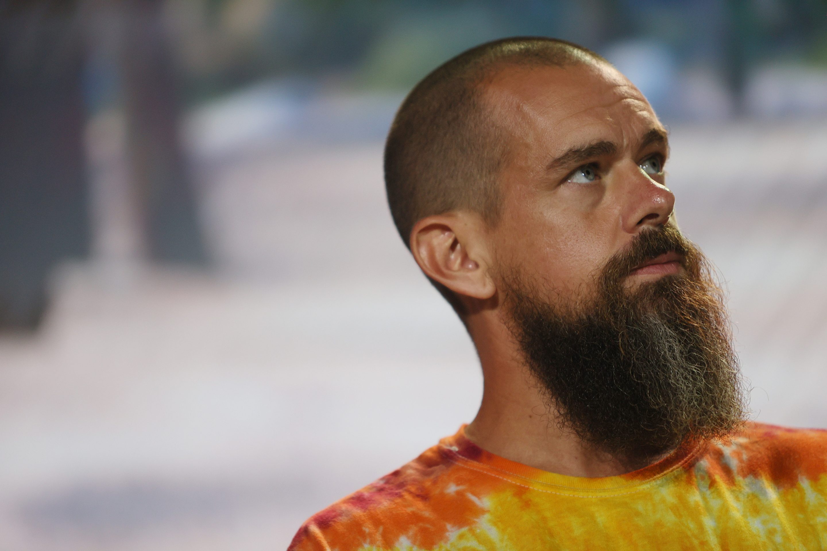Twitter co-founder Jack Dorsey has distanced himself from his support of Elon Musk's management of the platform.