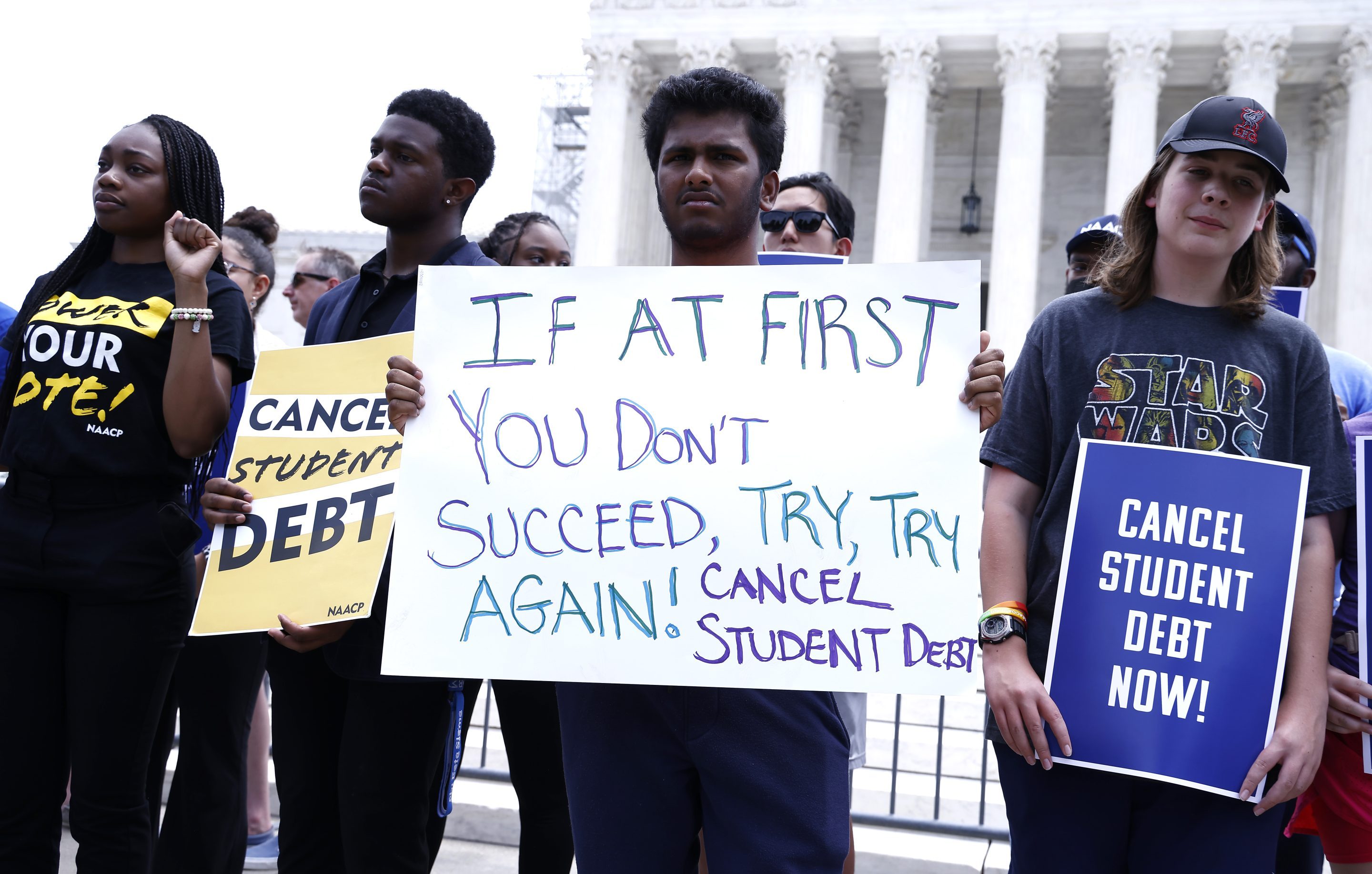 You’ll have a yearlong grace period to start repaying your federal student loans.