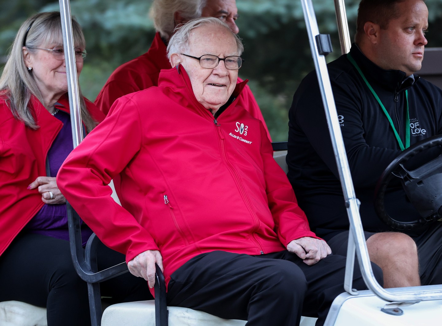 Berkshire Hathaway profits rise as cash pile nears $150 billion. Now Warren Buffett has to figure out what to do with all that money
