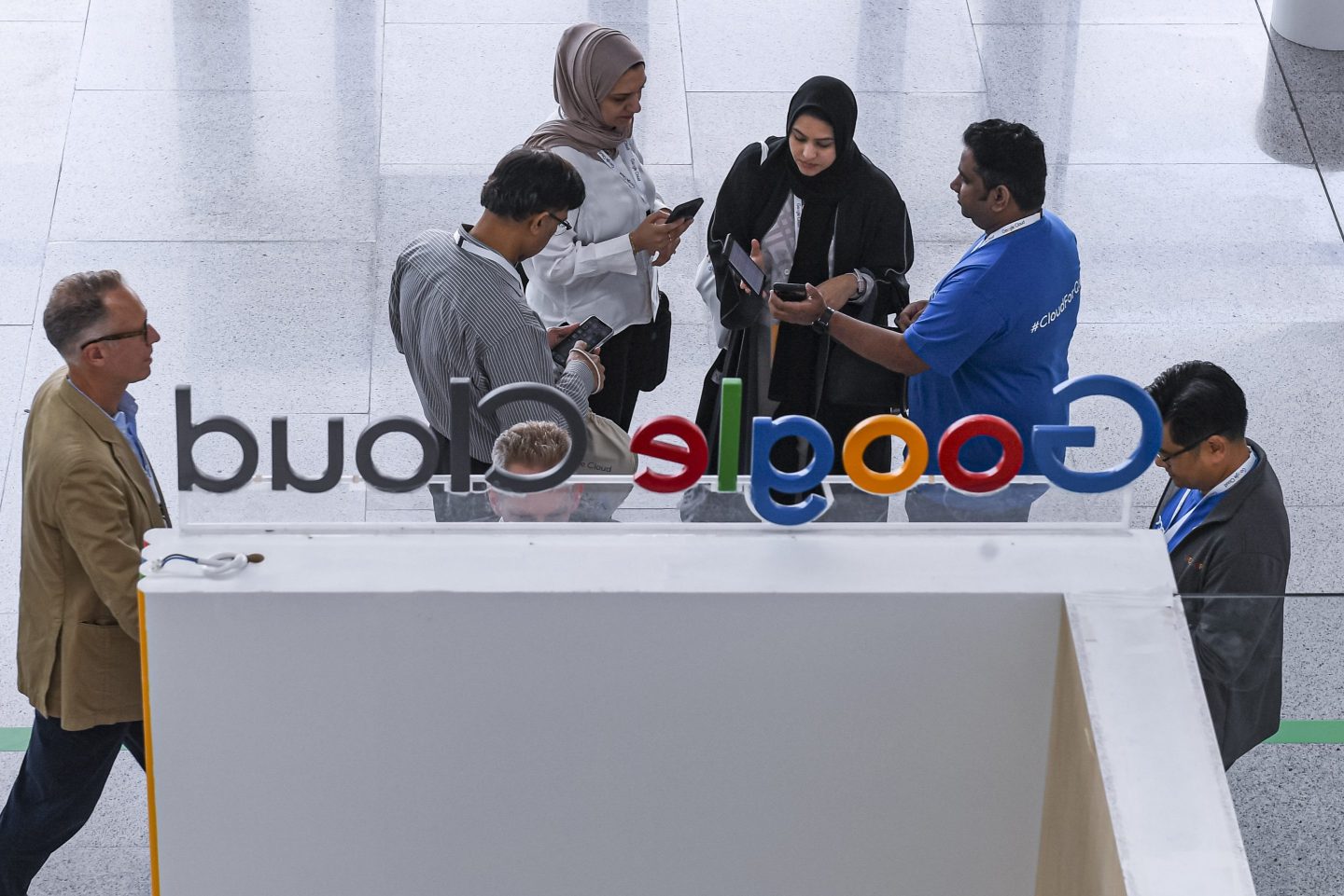 Google Cloud to verify messages sent between blockchains in agreement with $3 billion startup LayerZero