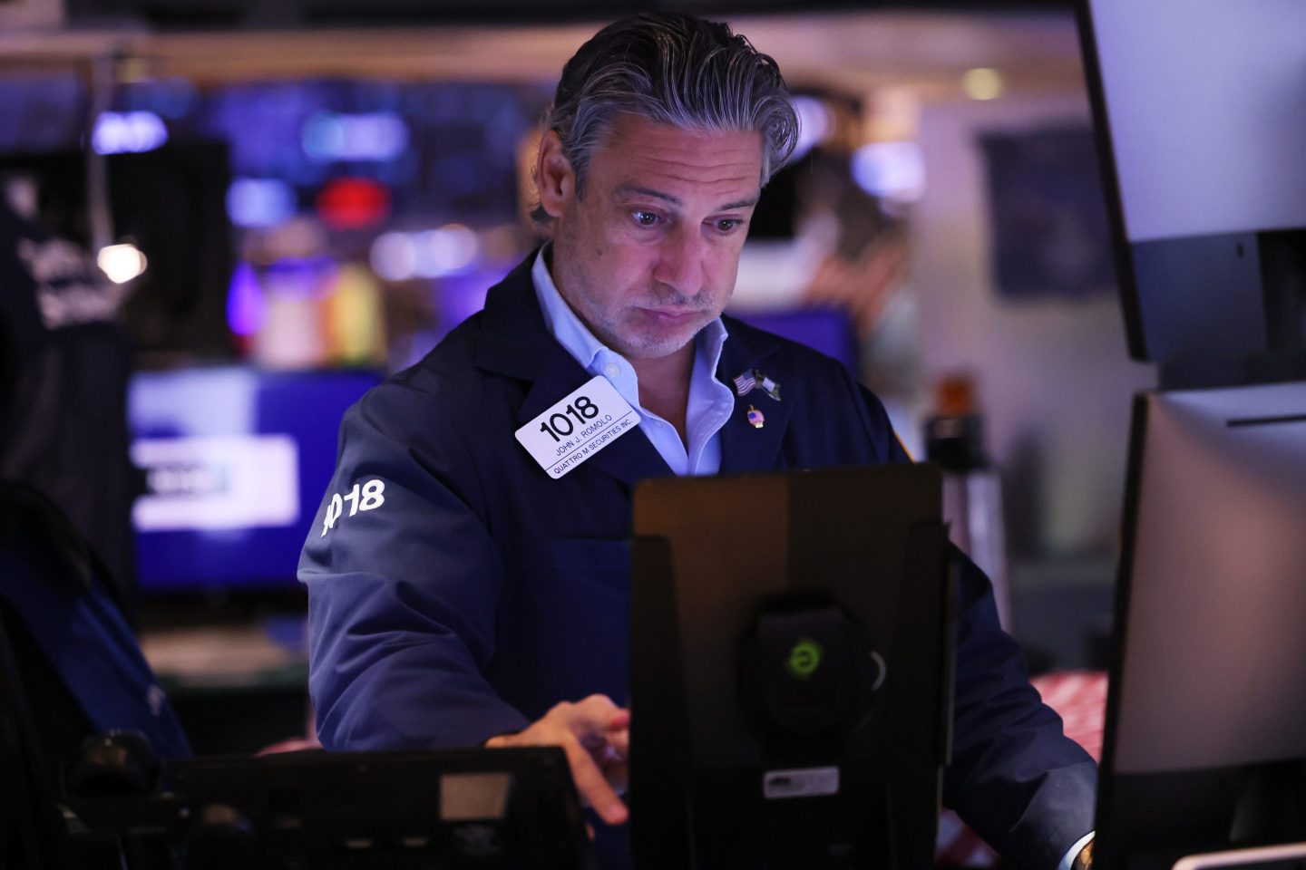 Big part of stock market unconvinced economy is going anywhere: ‘Weakness underneath the hood’