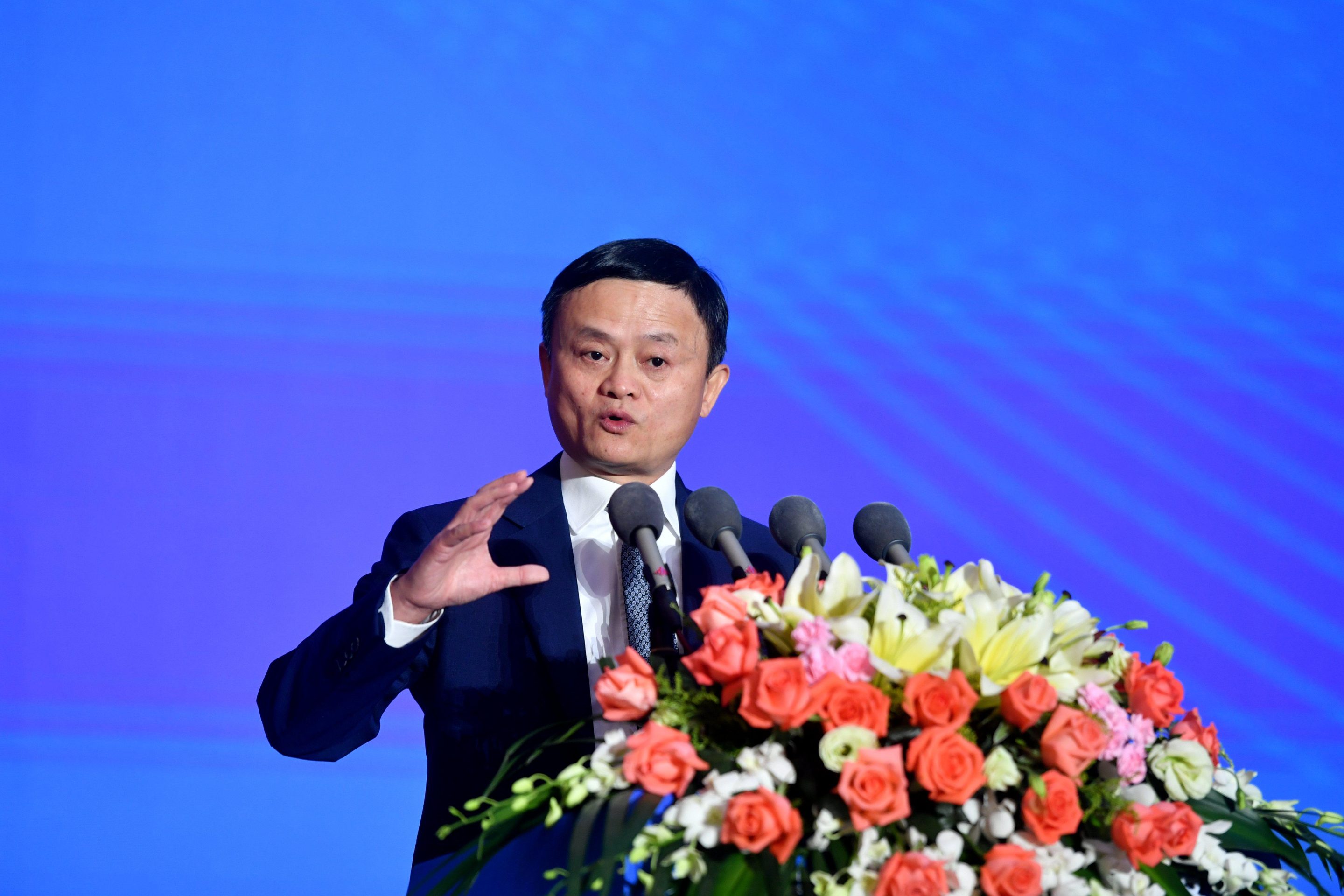 Jack Ma urged Alibaba Group Holding Ltd. to correct course in a surprise internal memo, in which the billionaire called for fundamental change across the company he co-founded decades ago.