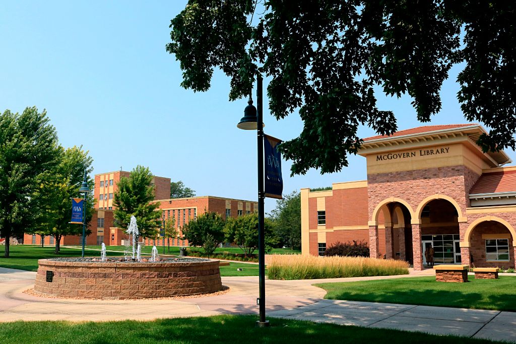 5 affordable online MBA programs that don’t require a GMAT score