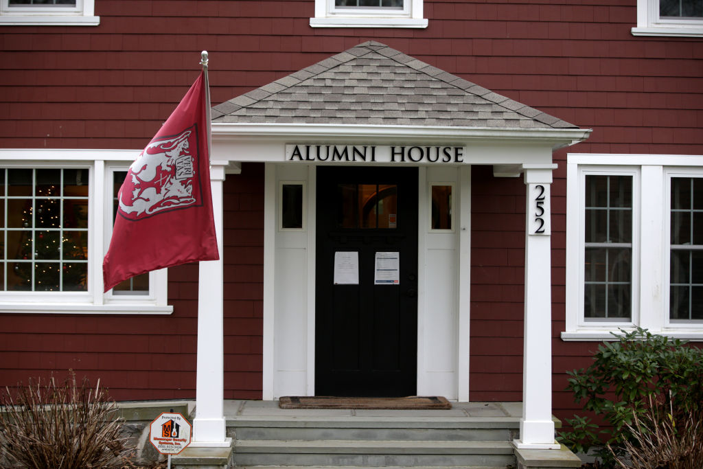 What are the benefits of attending boarding school?