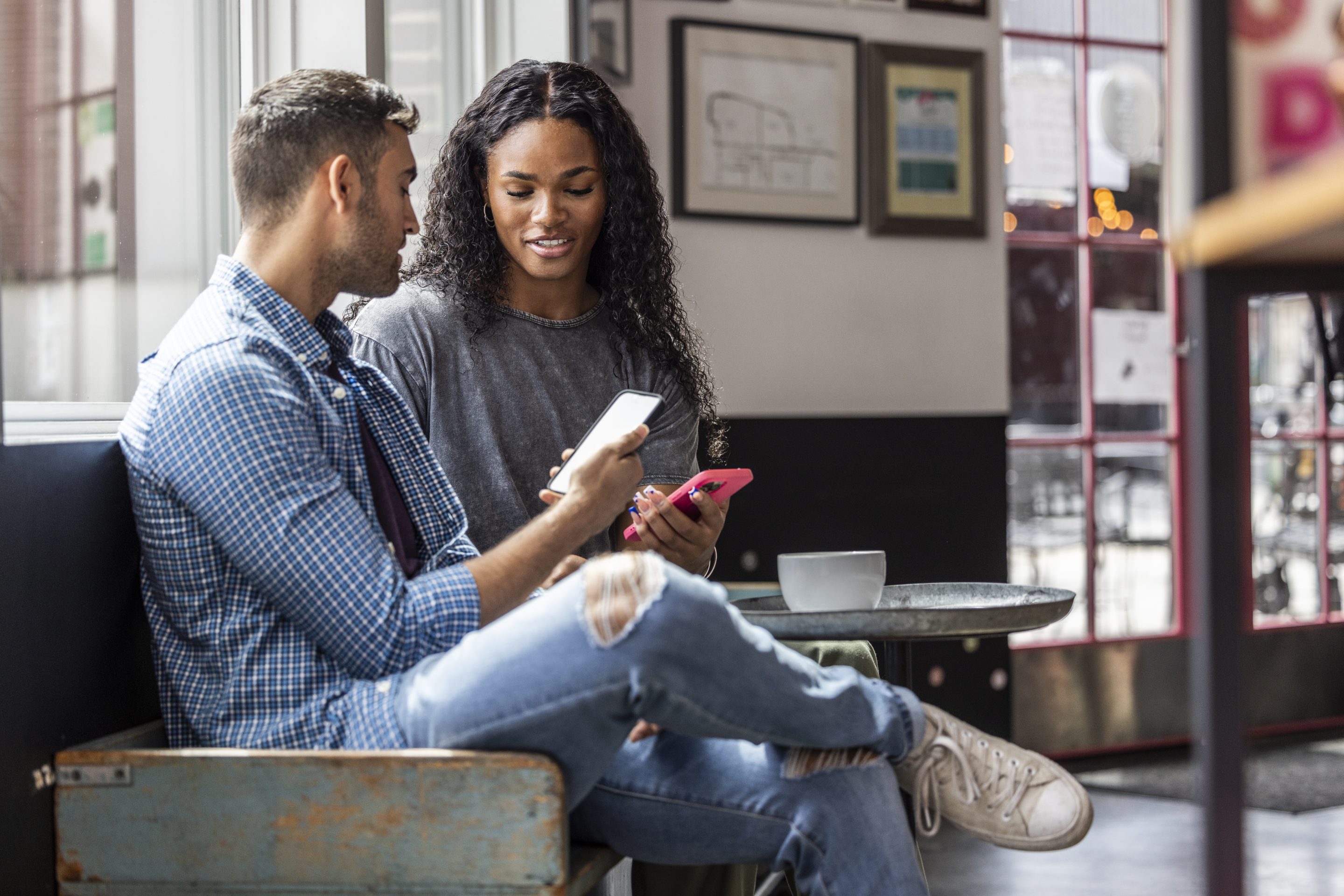 Navigating a bad-vibes economy, many young adults are having conversations about financial compatability earlier on.