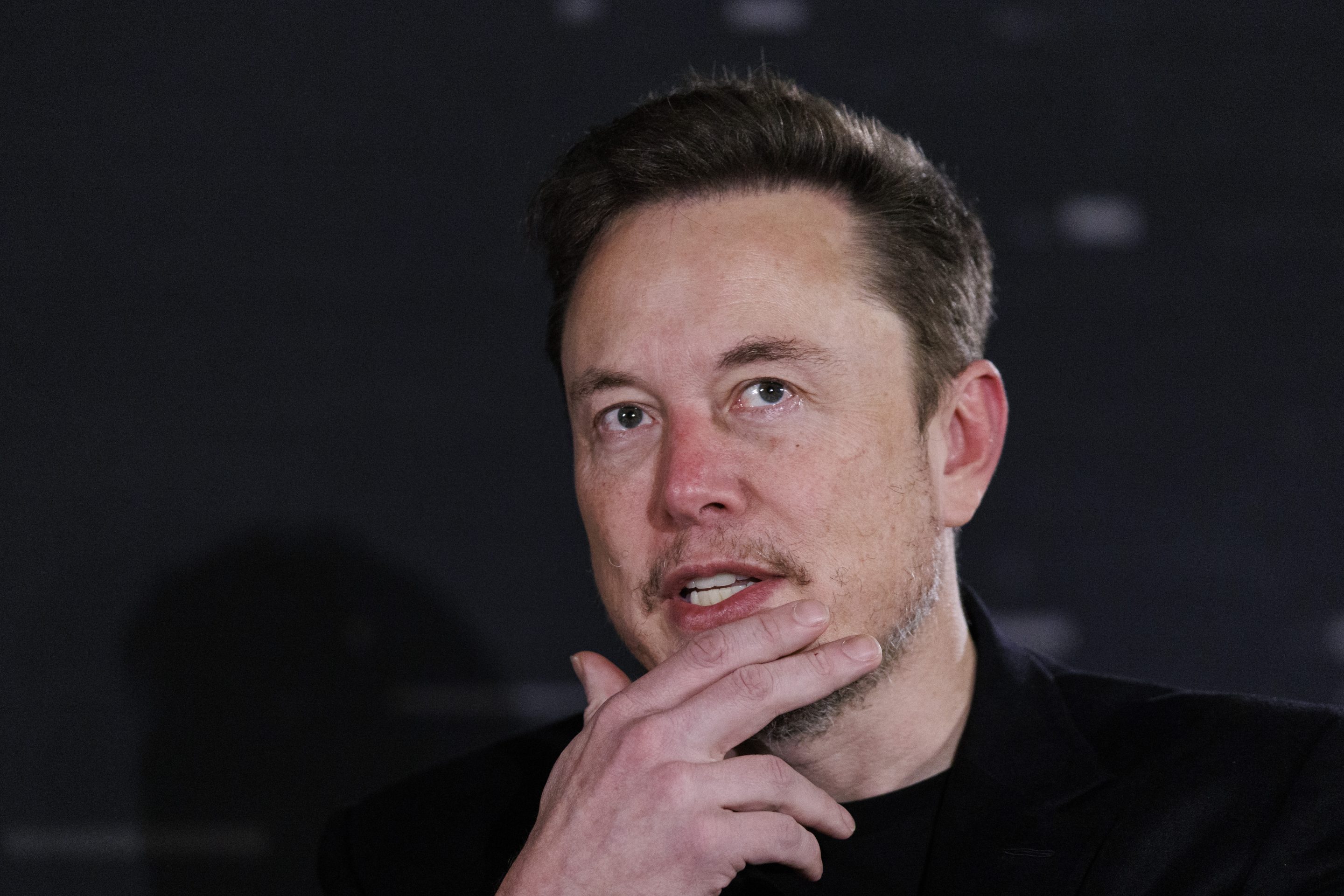 Elon Musk would welcome OpenAI chief scientist Ilya Sutskever at xAI or Tesla.