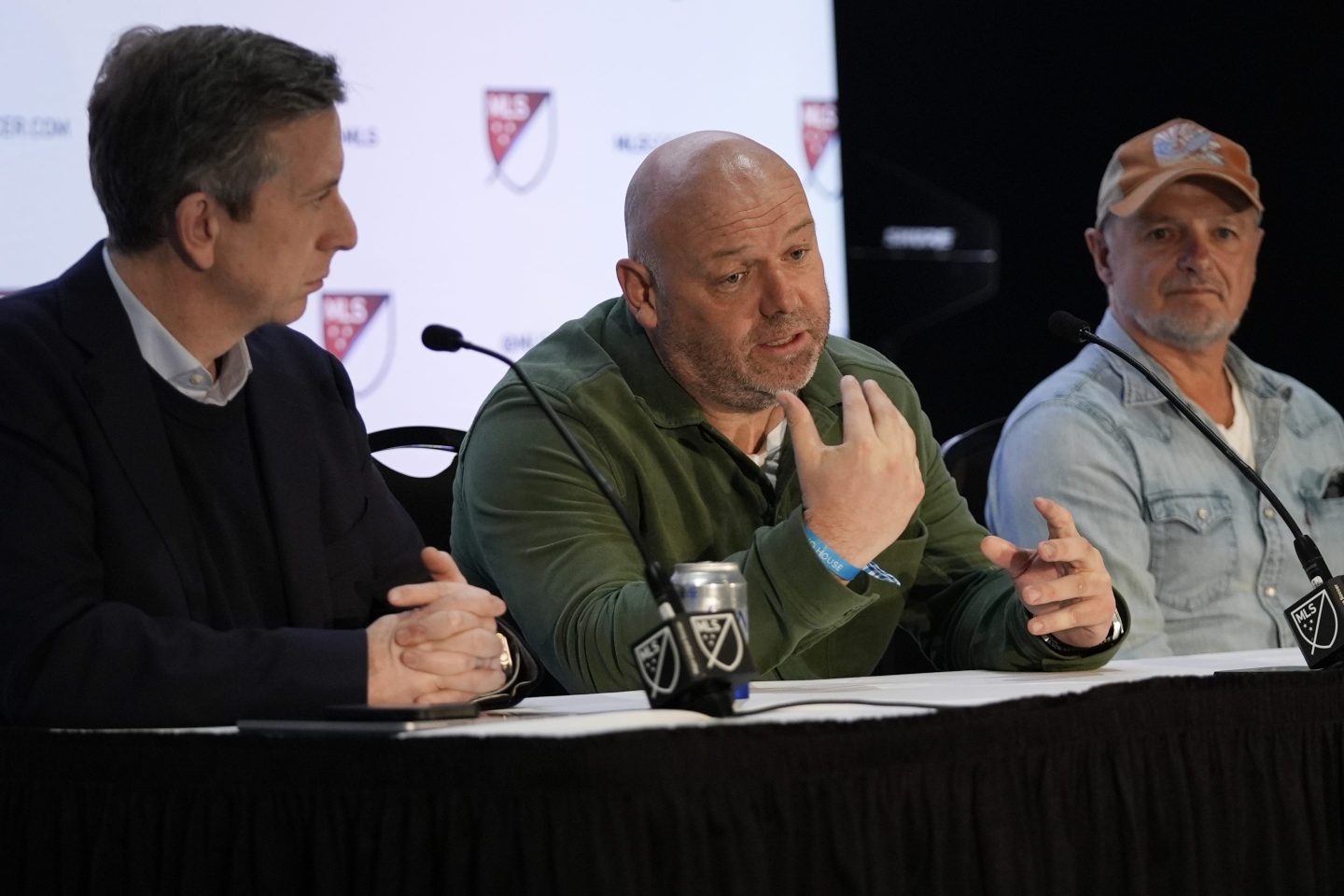 Apple TV, MLS
