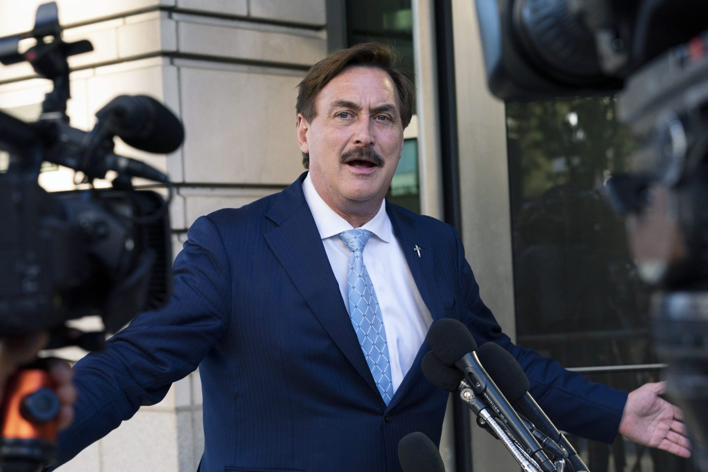Mike Lindell suggests Fox News is trying to silence him by stopping MyPillow ads while network says his company hasn’t paid the bills