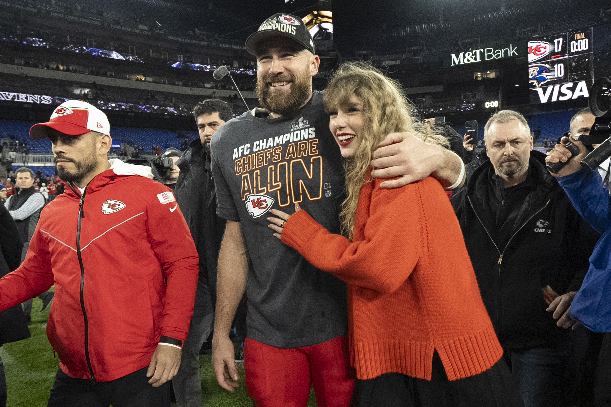 Travis Kelce, Taylor Swift