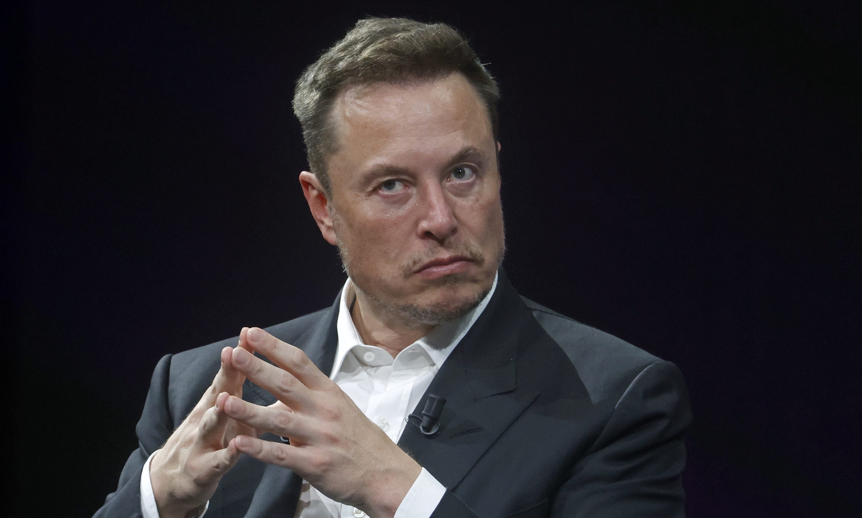 Elon Musk wants companies to follow him to Texas