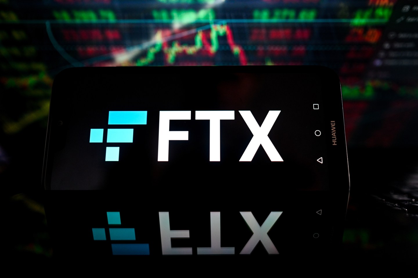 Evidence suggests the U.S.-based phone hackers had ties to Russian crypto thieves.