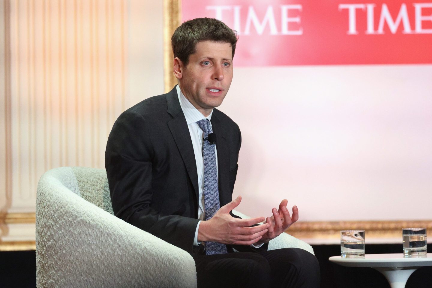 78% of dealmakers say Sam Altman should be running OpenAI right now