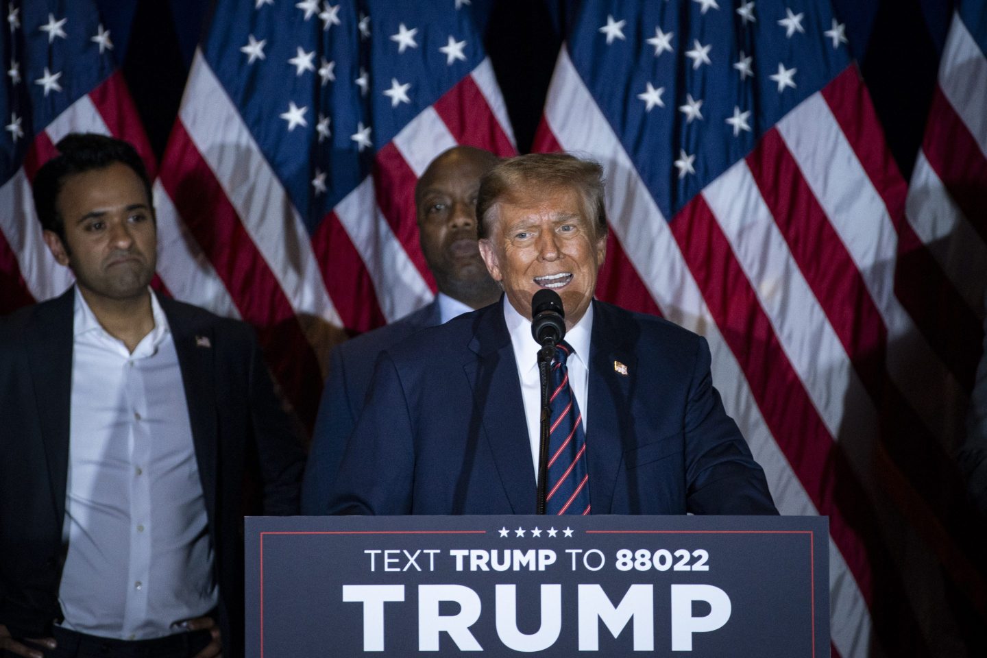 America’s billionaire investors are lining up behind their favorite candidates for 2024. Here’s who’s giving to Haley, Trump and RFK Jr.